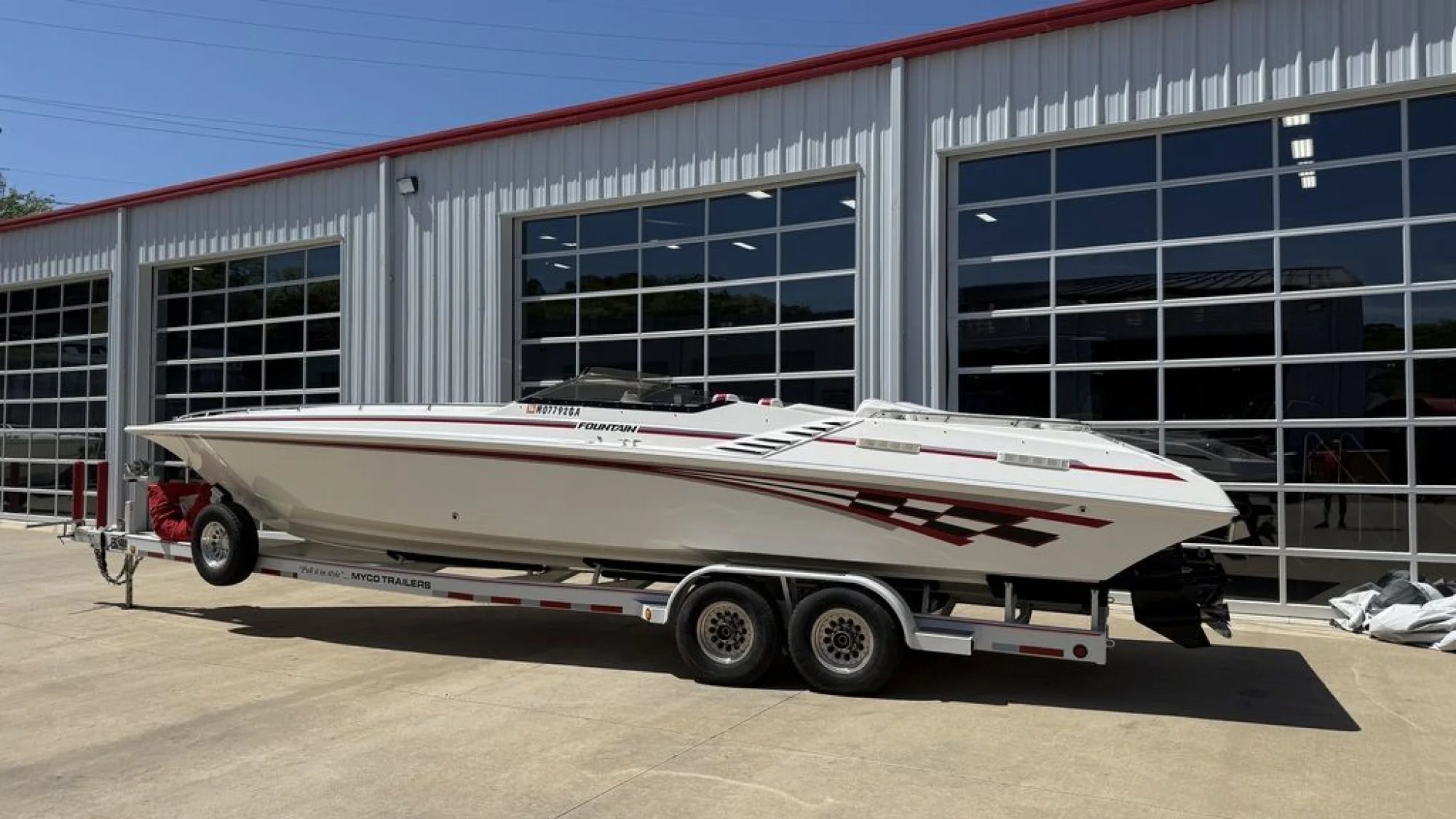 Fountain  35 Lightning - Image 2