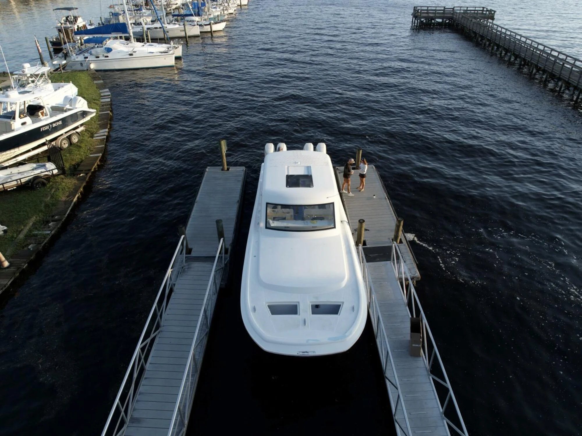 2026 Front Runner 43 HTX - Image 4