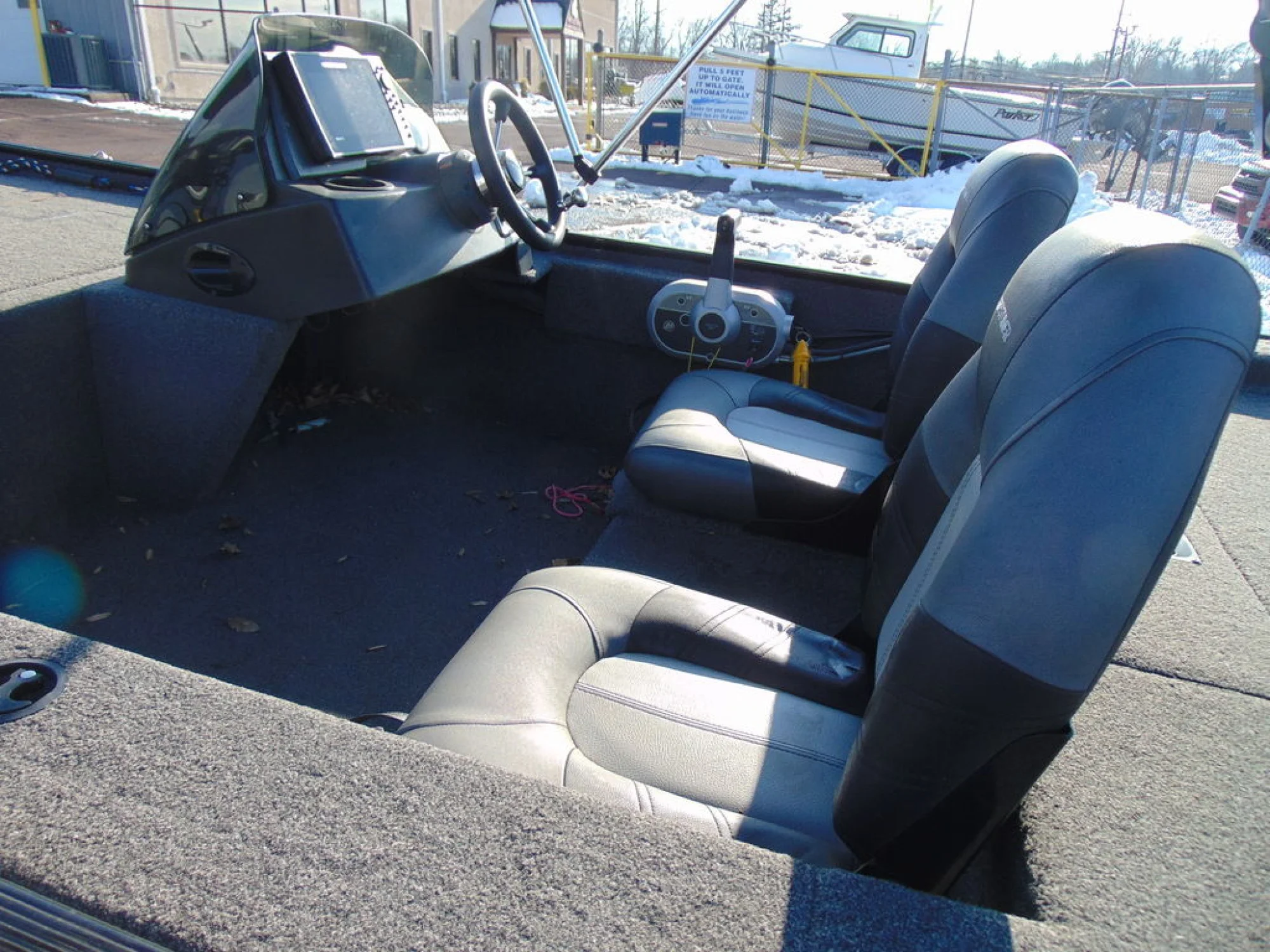 Crestliner 1600 Storm - Image 5