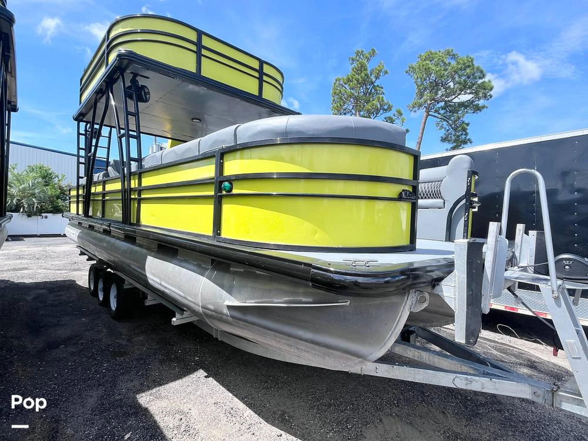 2024 Custom Craft 29 Double Decker - Main Image