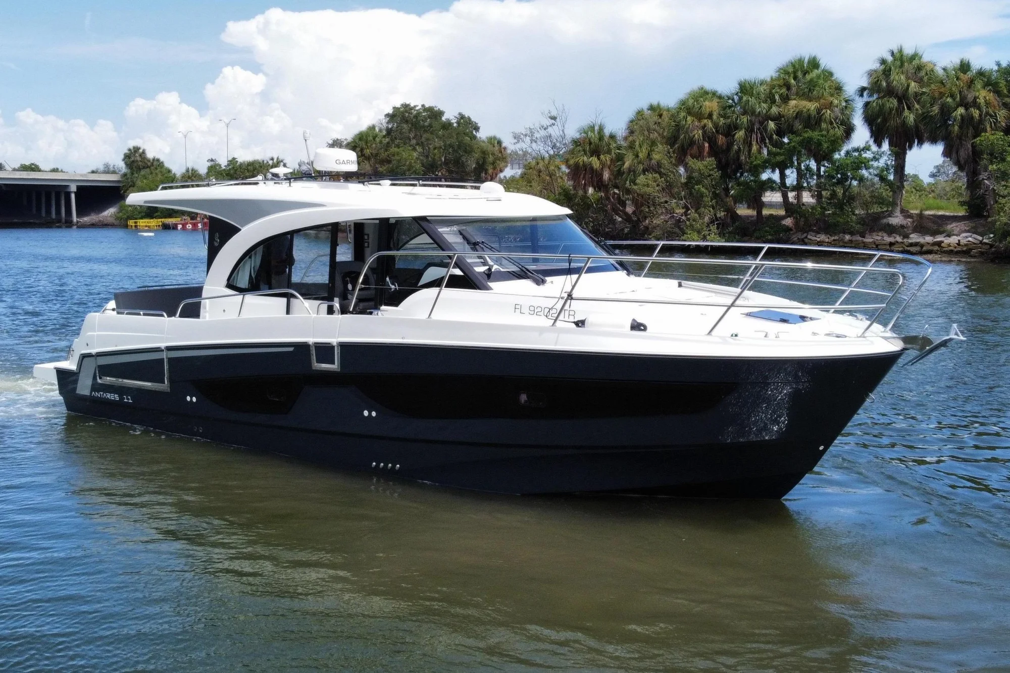2024 Beneteau Antares 11 - Image 3