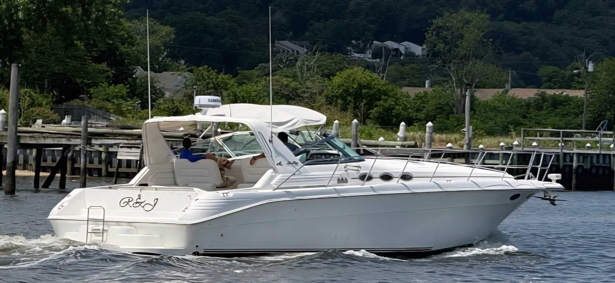1997 Sea Ray 400 Express Cruiser | 40ft