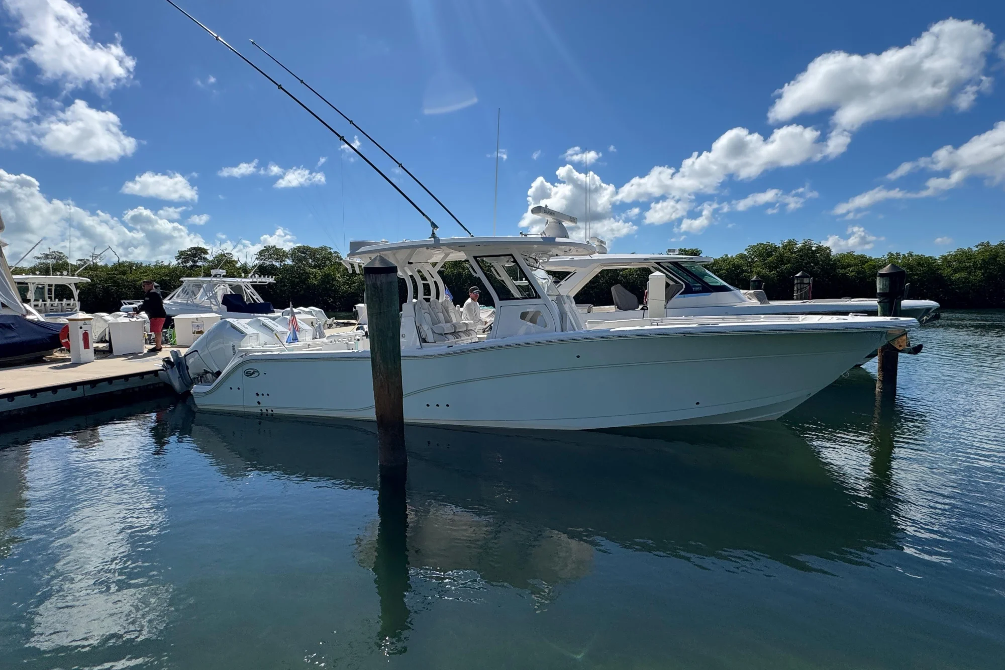 Sea Fox 368 Commander - Main Image