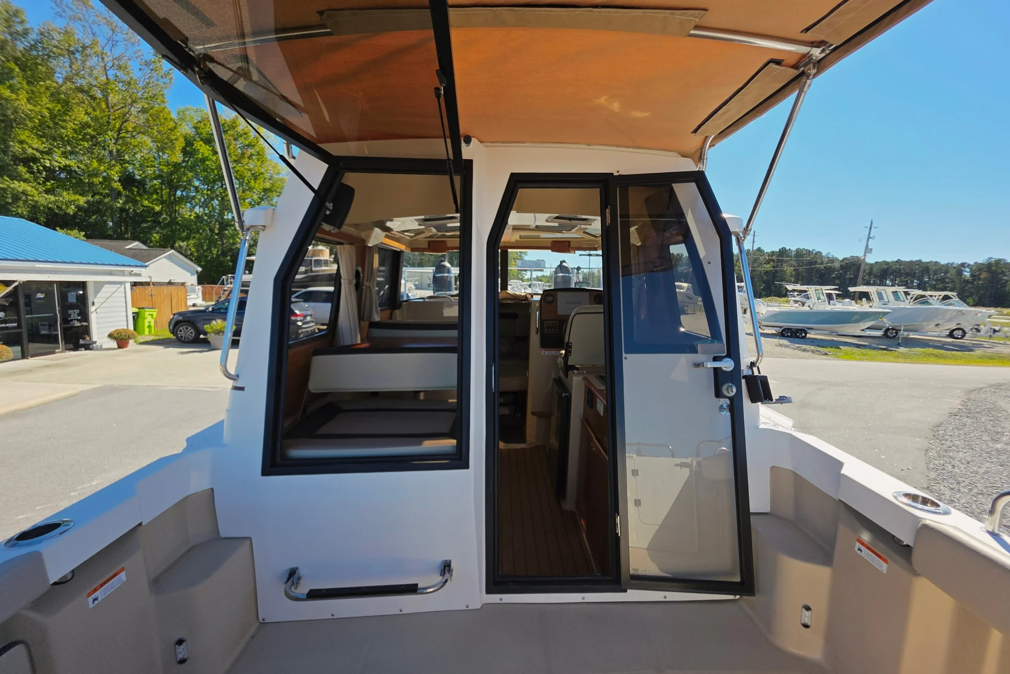 2019 Ranger Tugs R-23 - Image 5