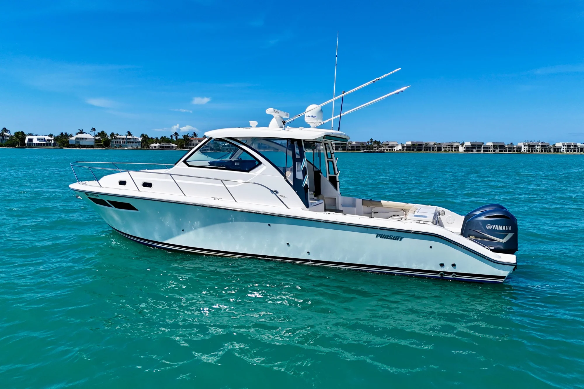 2018 Pursuit OS 355 Offshore - Image 3