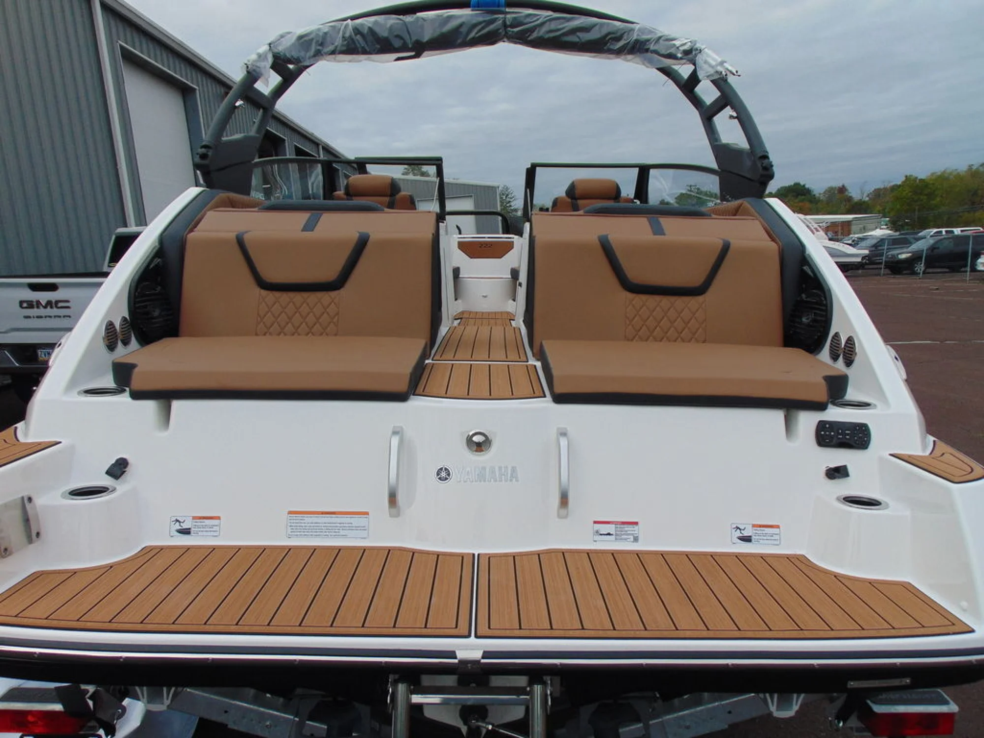 Yamaha Marine 222SD - Image 5