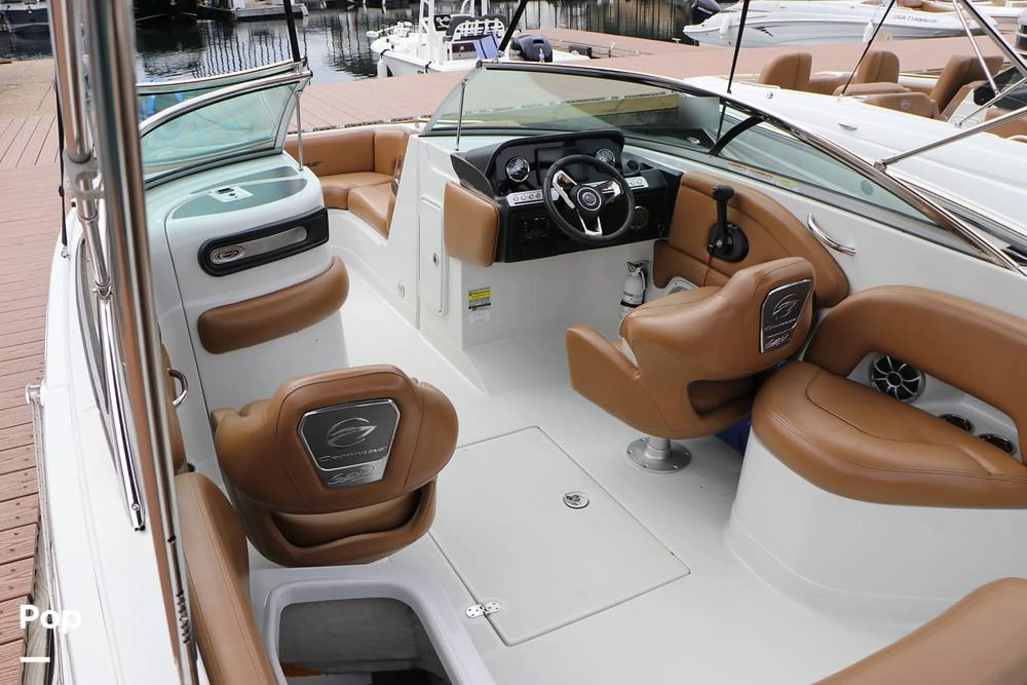 2023 Crownline E235 XS - Image 4