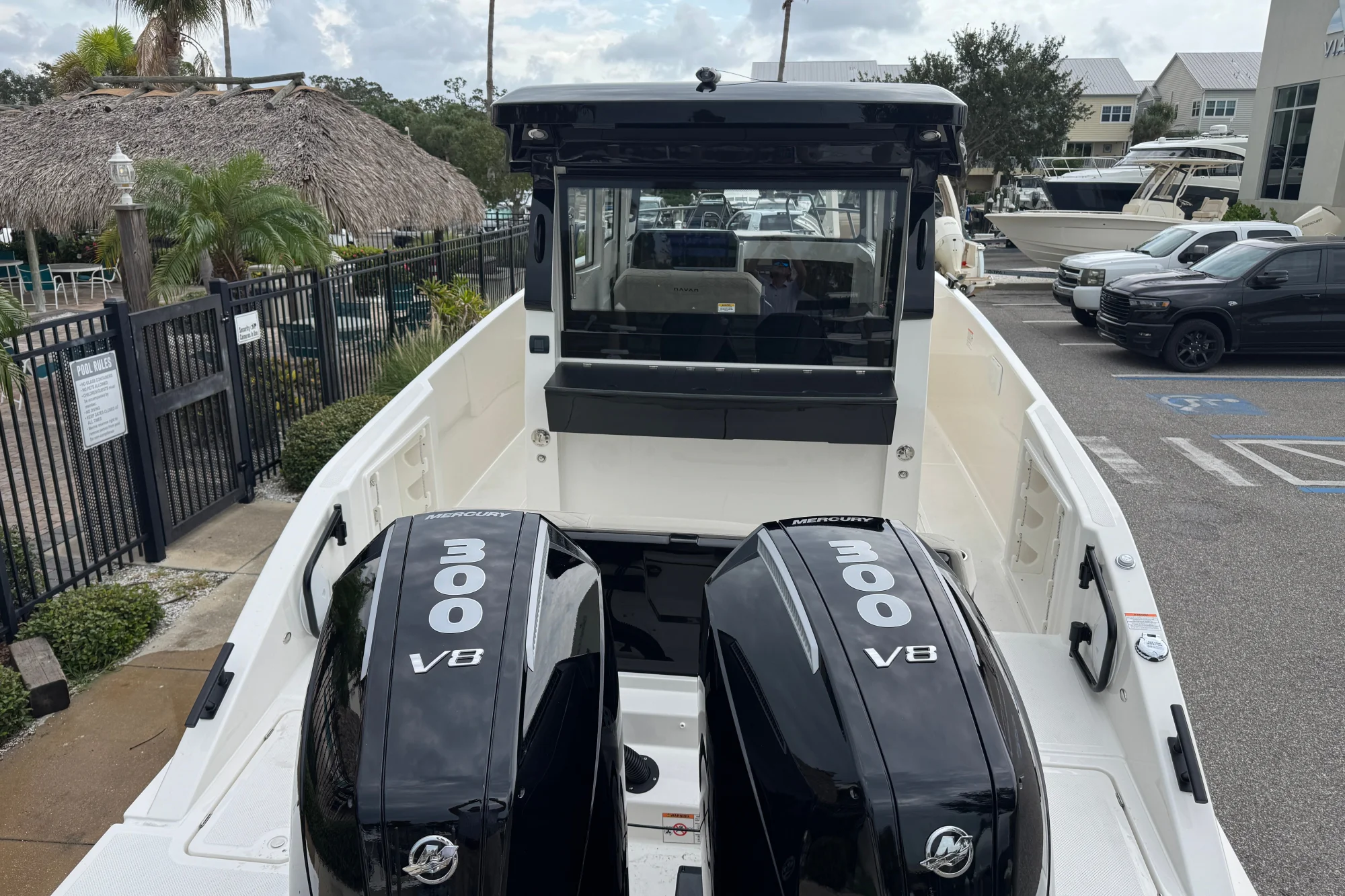 2026 Navan C30 - Image 4
