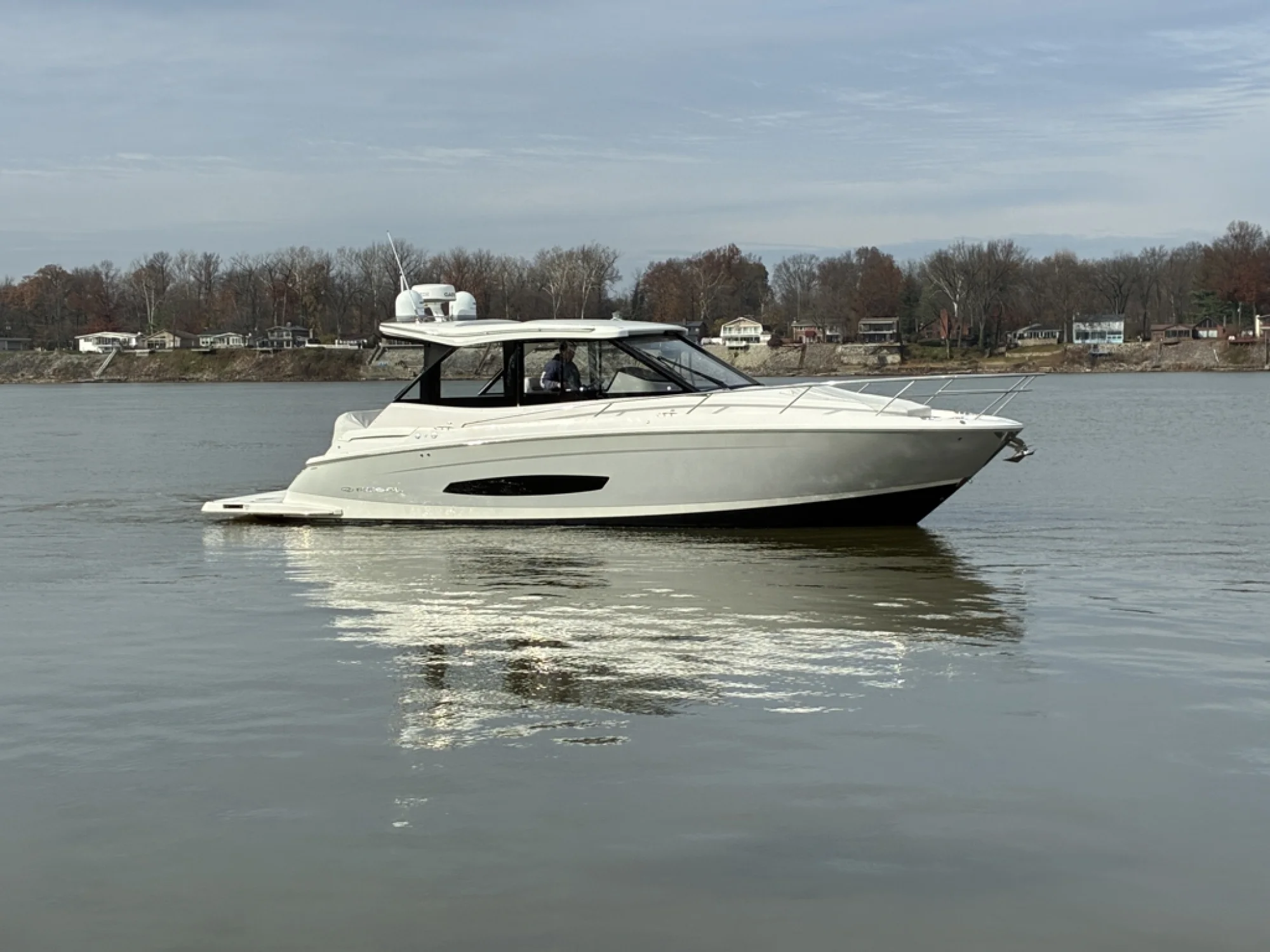 2022 Regal 36 Grande Coupe - Main Image