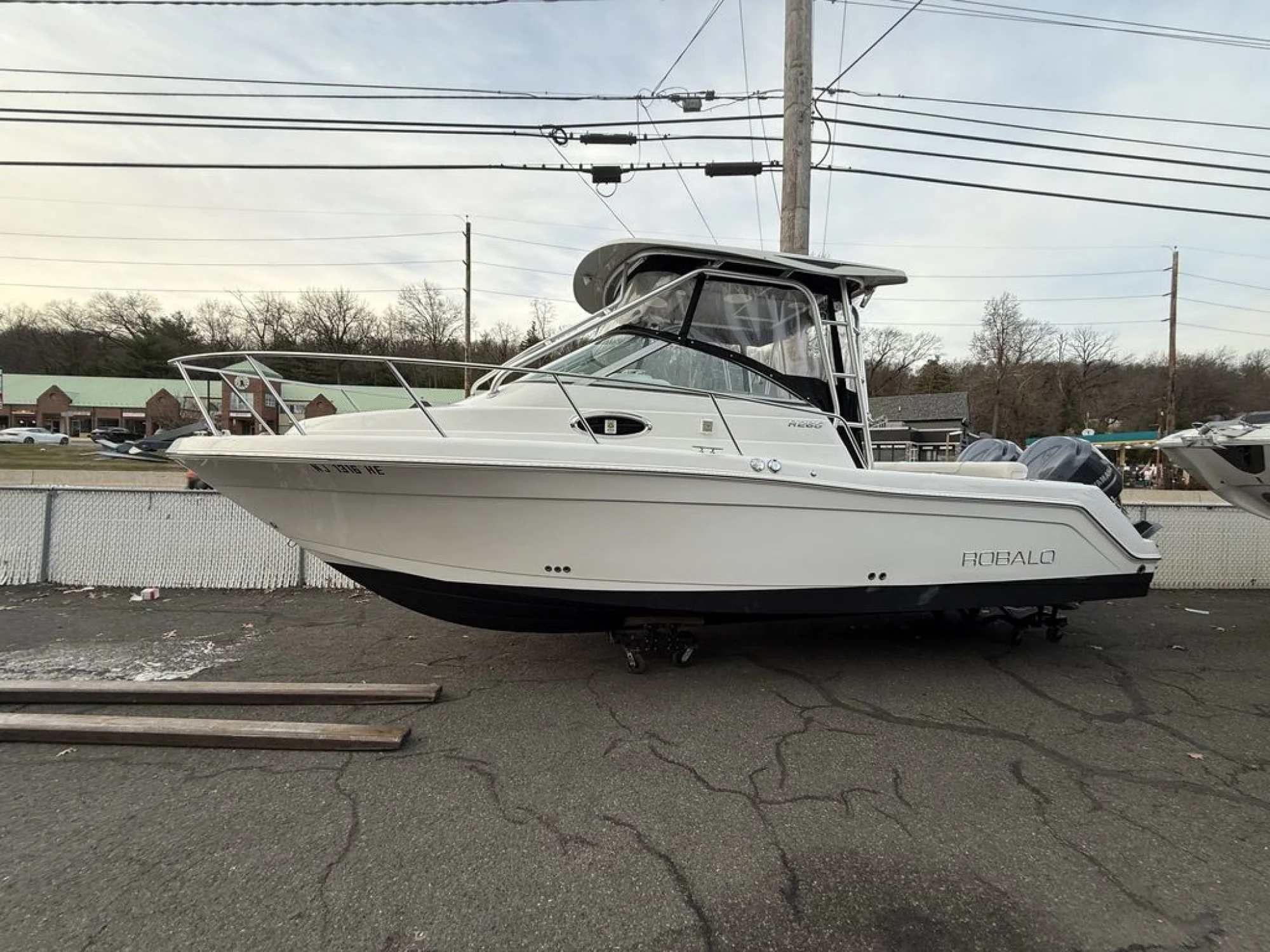 2013 Robalo R265 WA