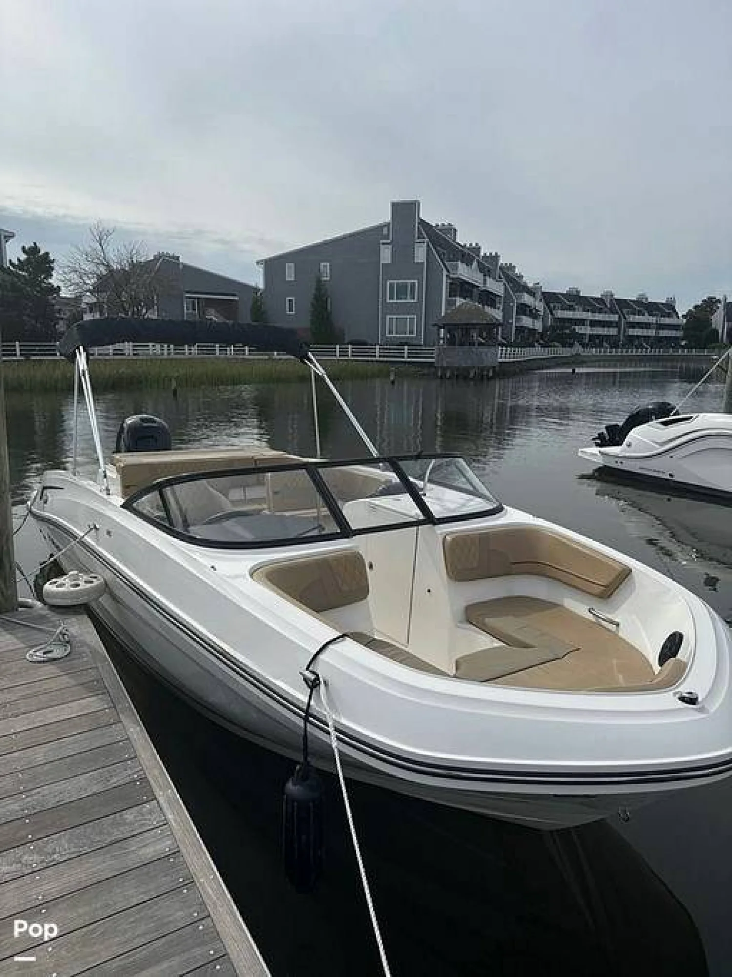2025 Bayliner VR6 OB - Main Image