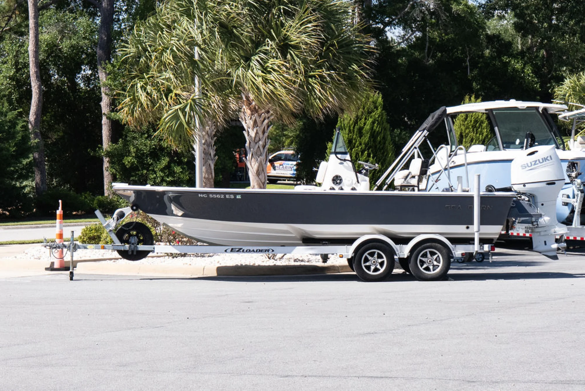 Sea Born FX 22