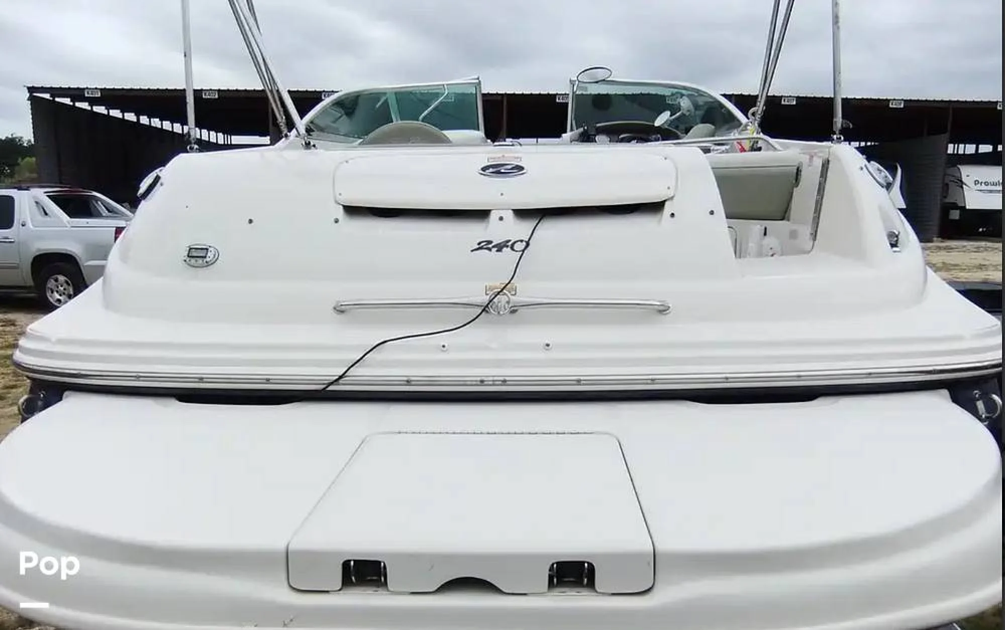 2005 Sea Ray 240 Sundeck - Image 2
