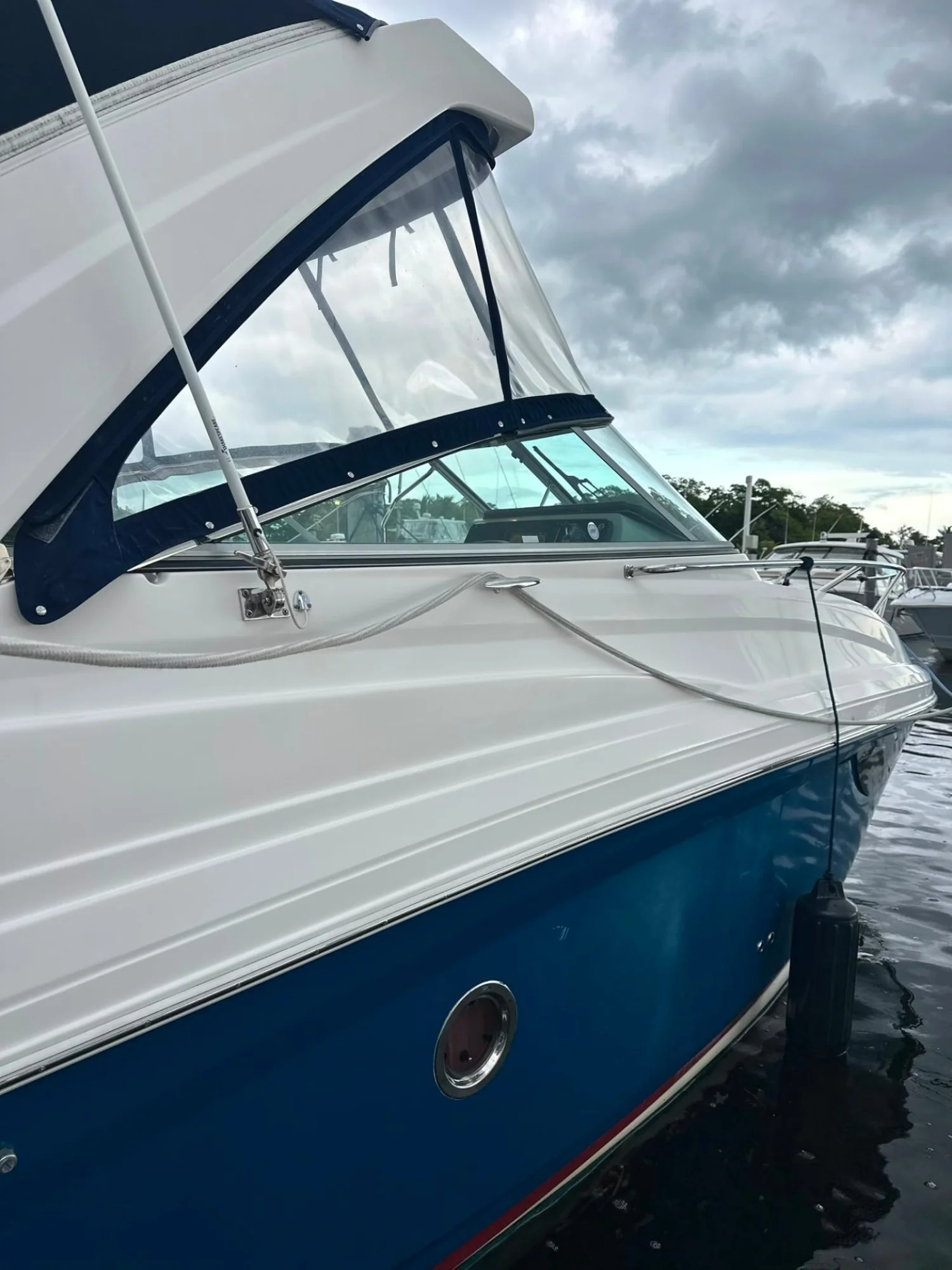 2021 Regal 28 Express - Image 5