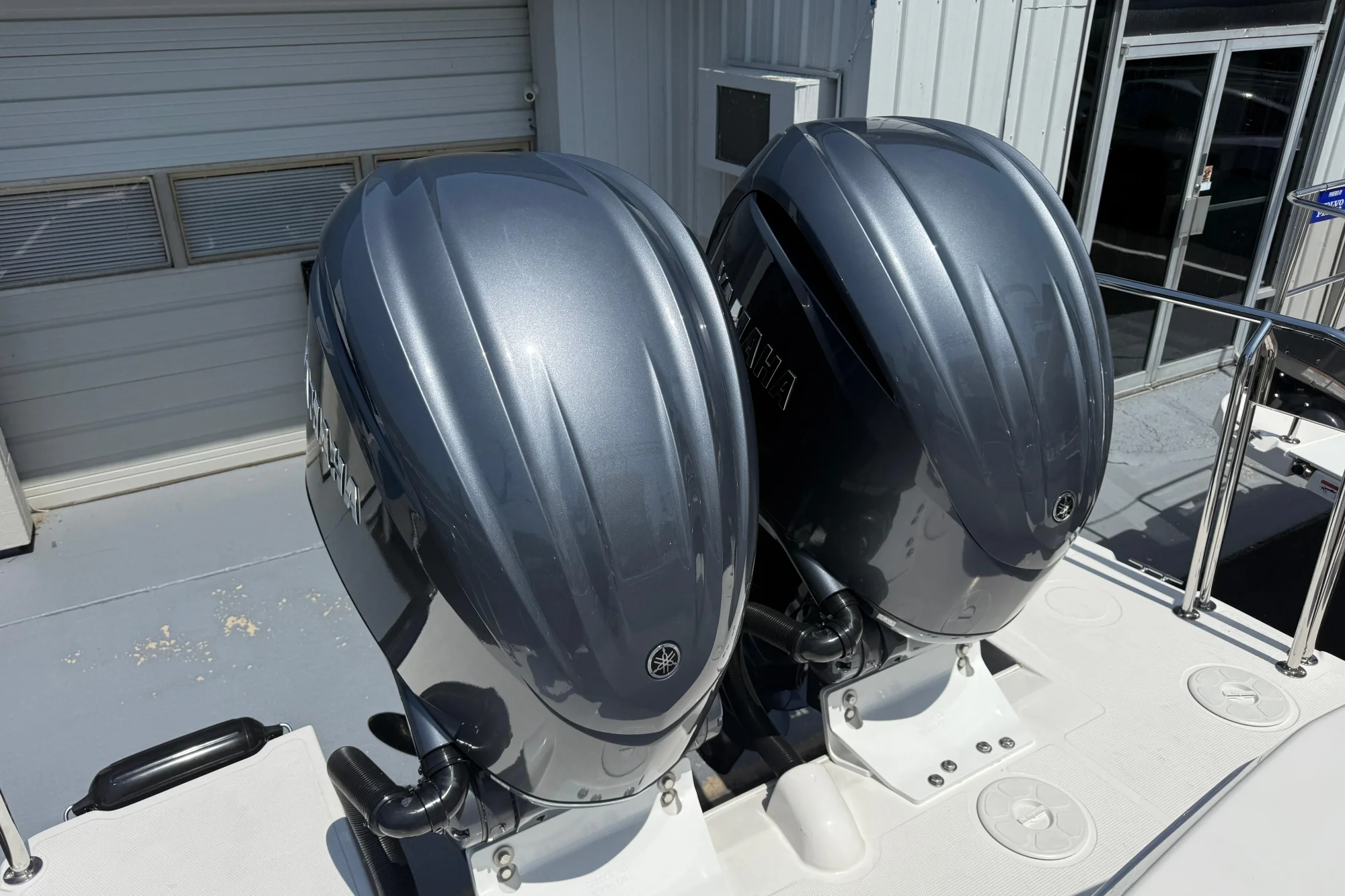 2026 Cutwater C-32 Coupe - Image 5