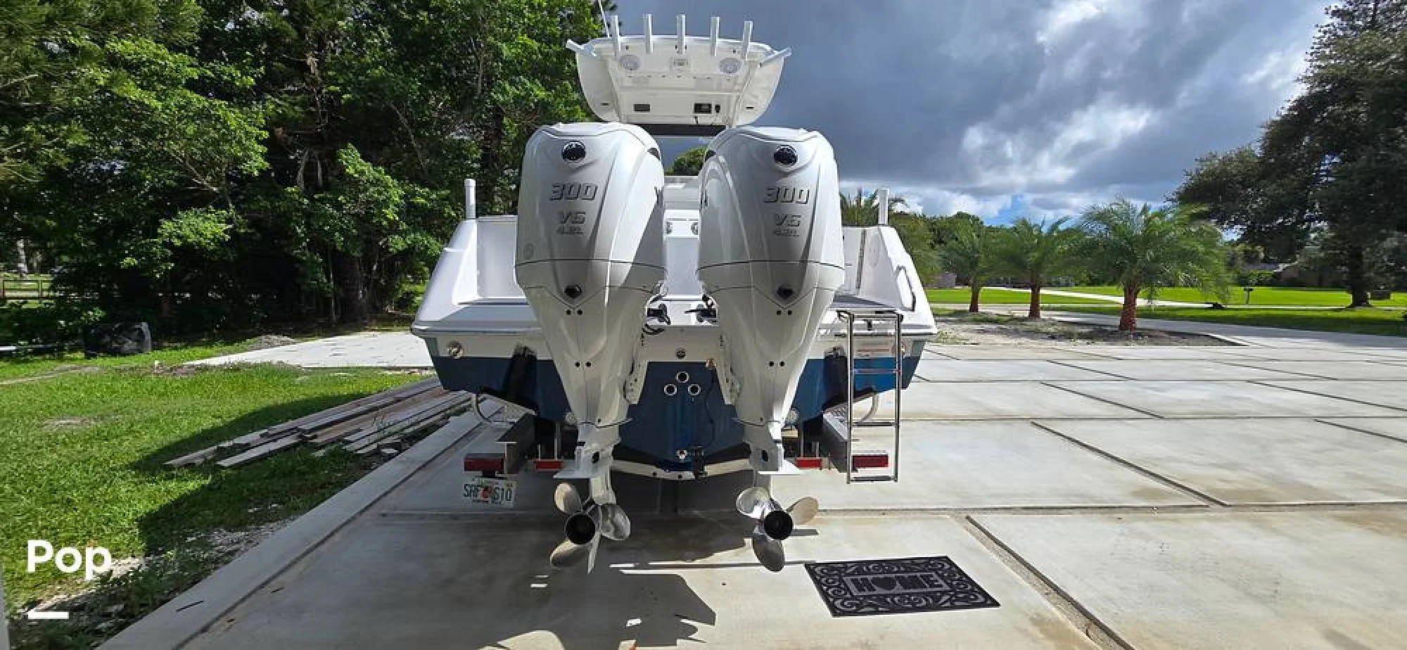 2016 Everglades 275 CC - Image 4