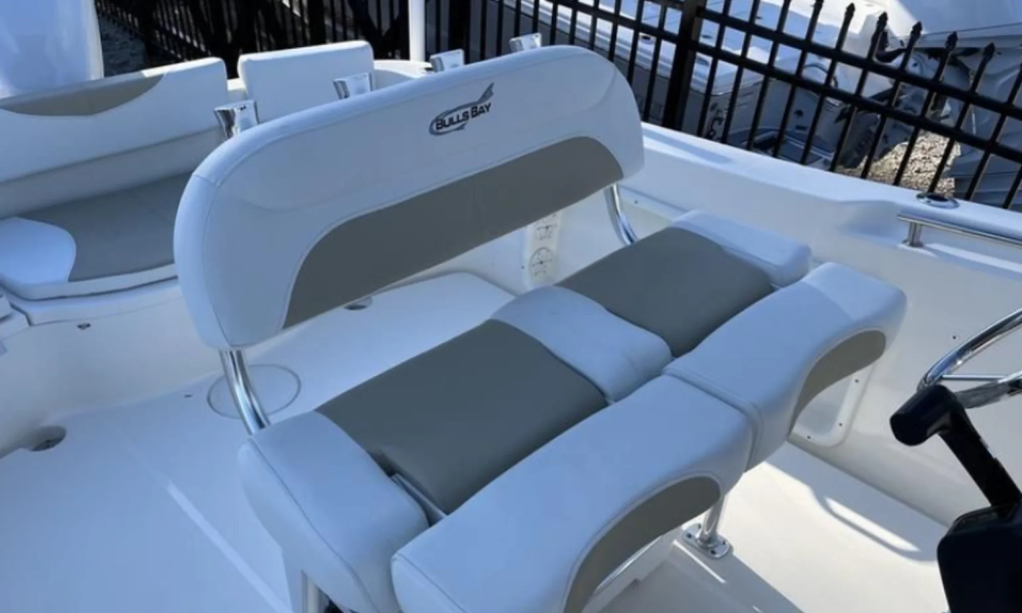 2026 Bulls Bay 230 Center Console - Image 3