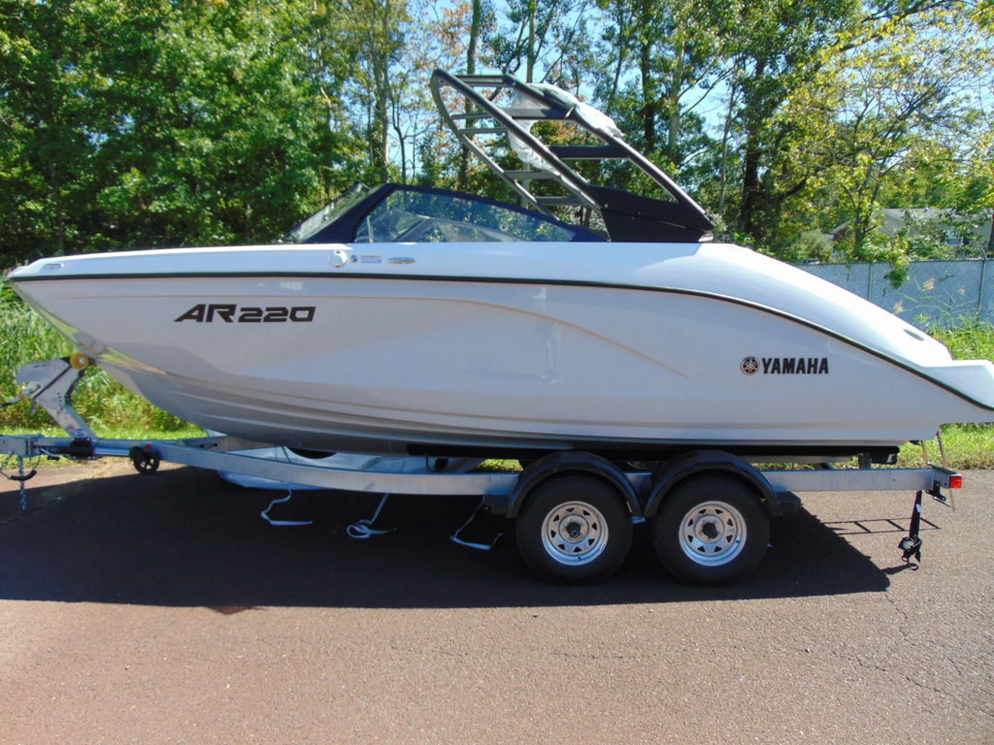Yamaha Marine AR220 - Image 3