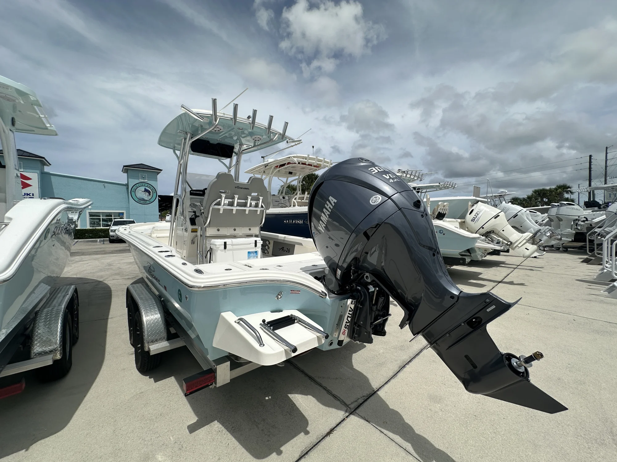 2027 Avenger AVENGER 26 - Image 4