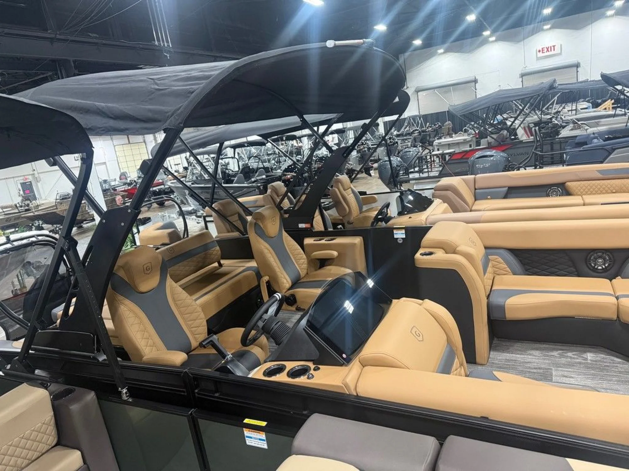 Godfrey Pontoons Monaco 235 SFL iMPACT + Package (29 in. Center Tube)