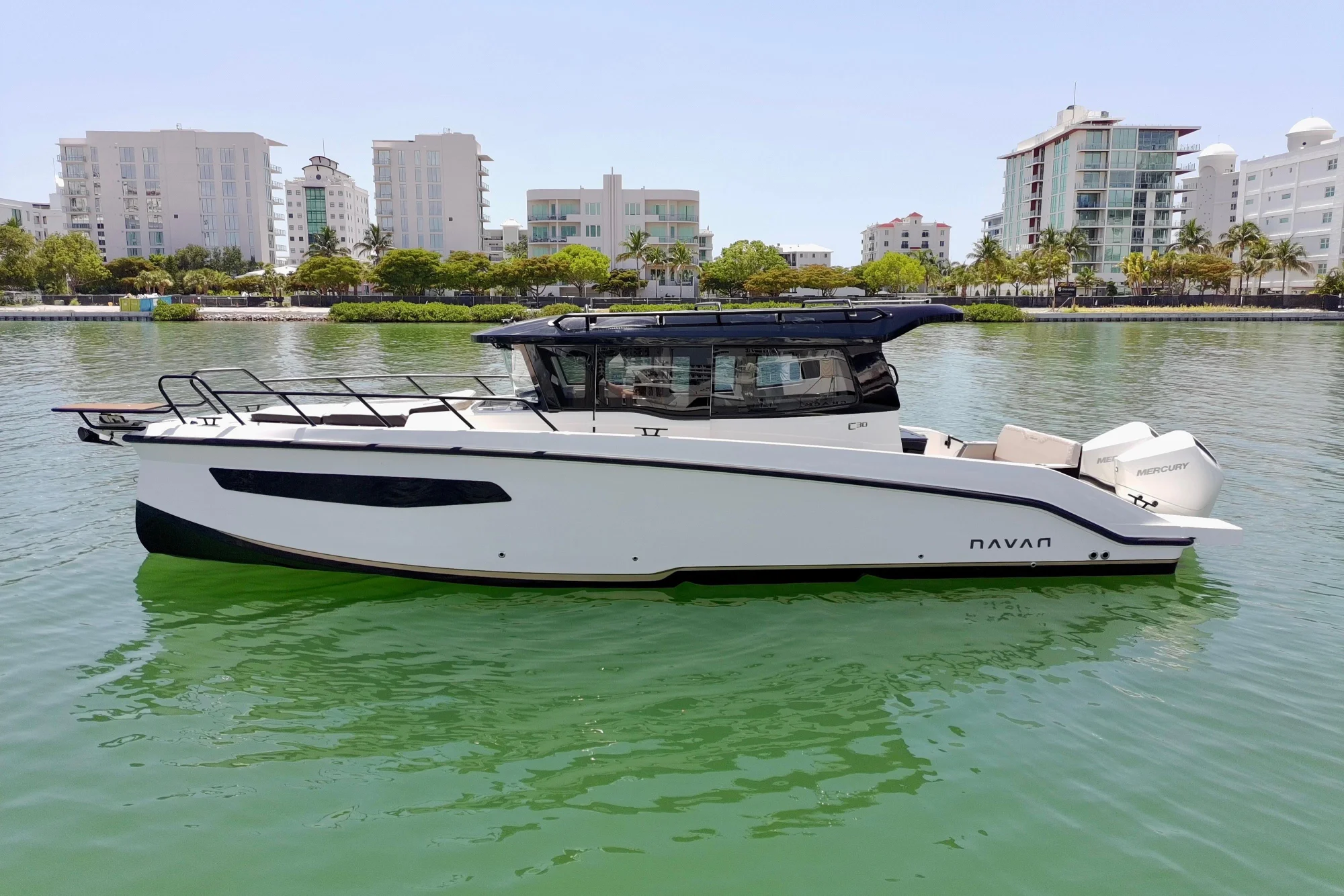2026 Navan C30 - Main Image