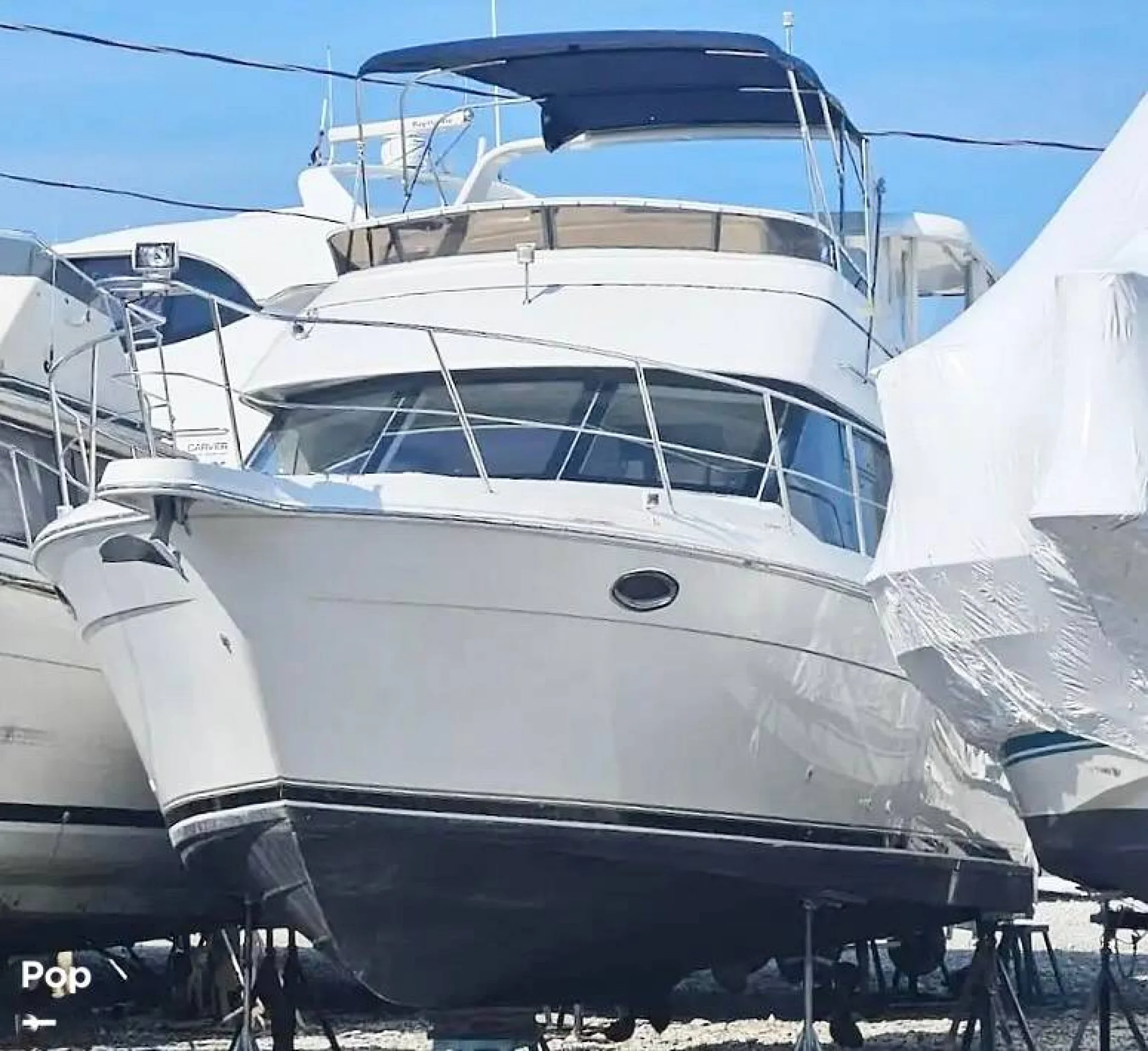 2003 Carver 356MY - Image 2