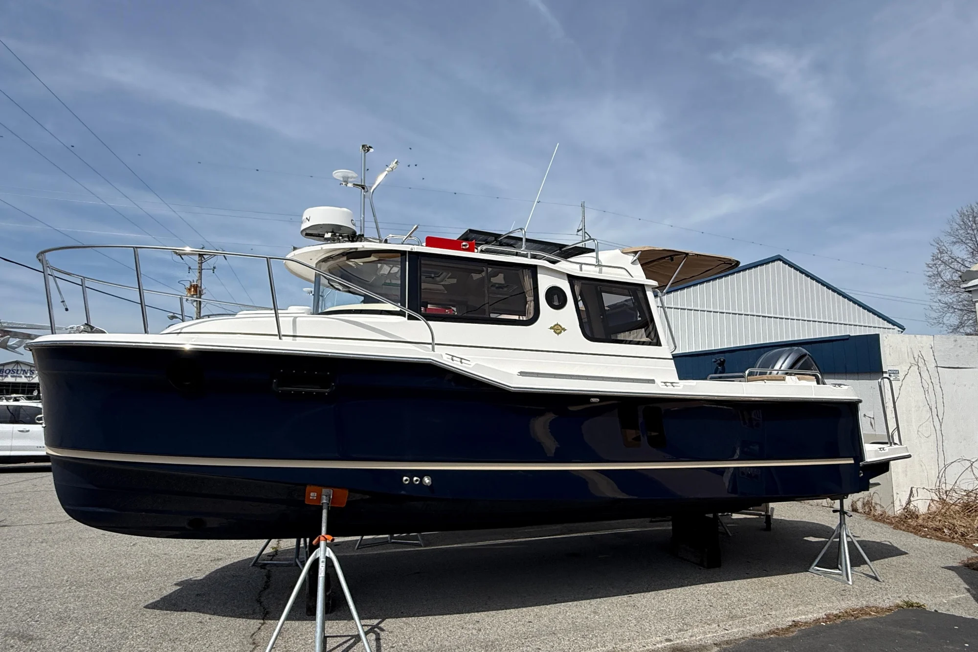 2026 Ranger Tugs R-25 - Main Image