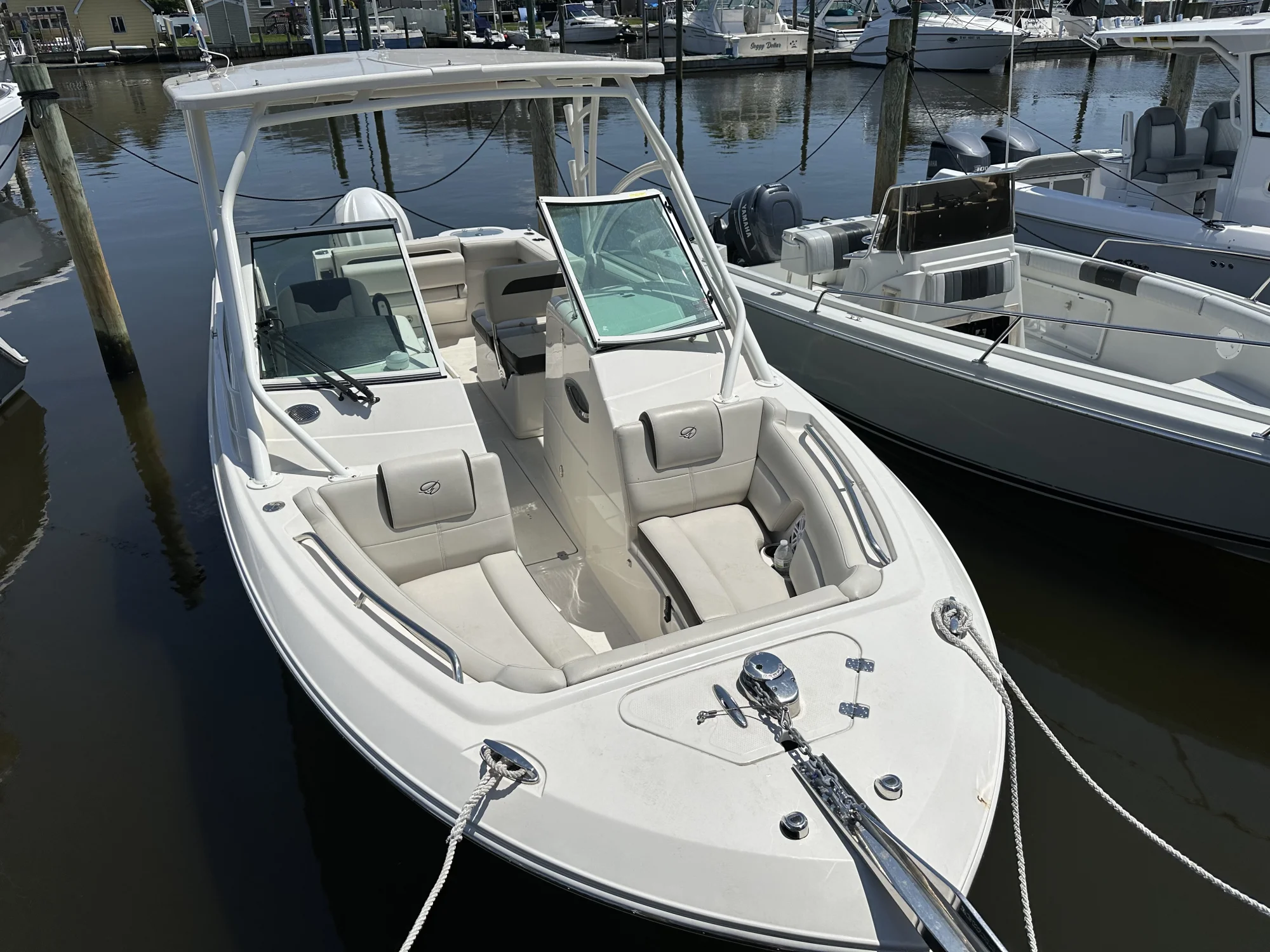 2023 Sailfish 245dc - Image 3