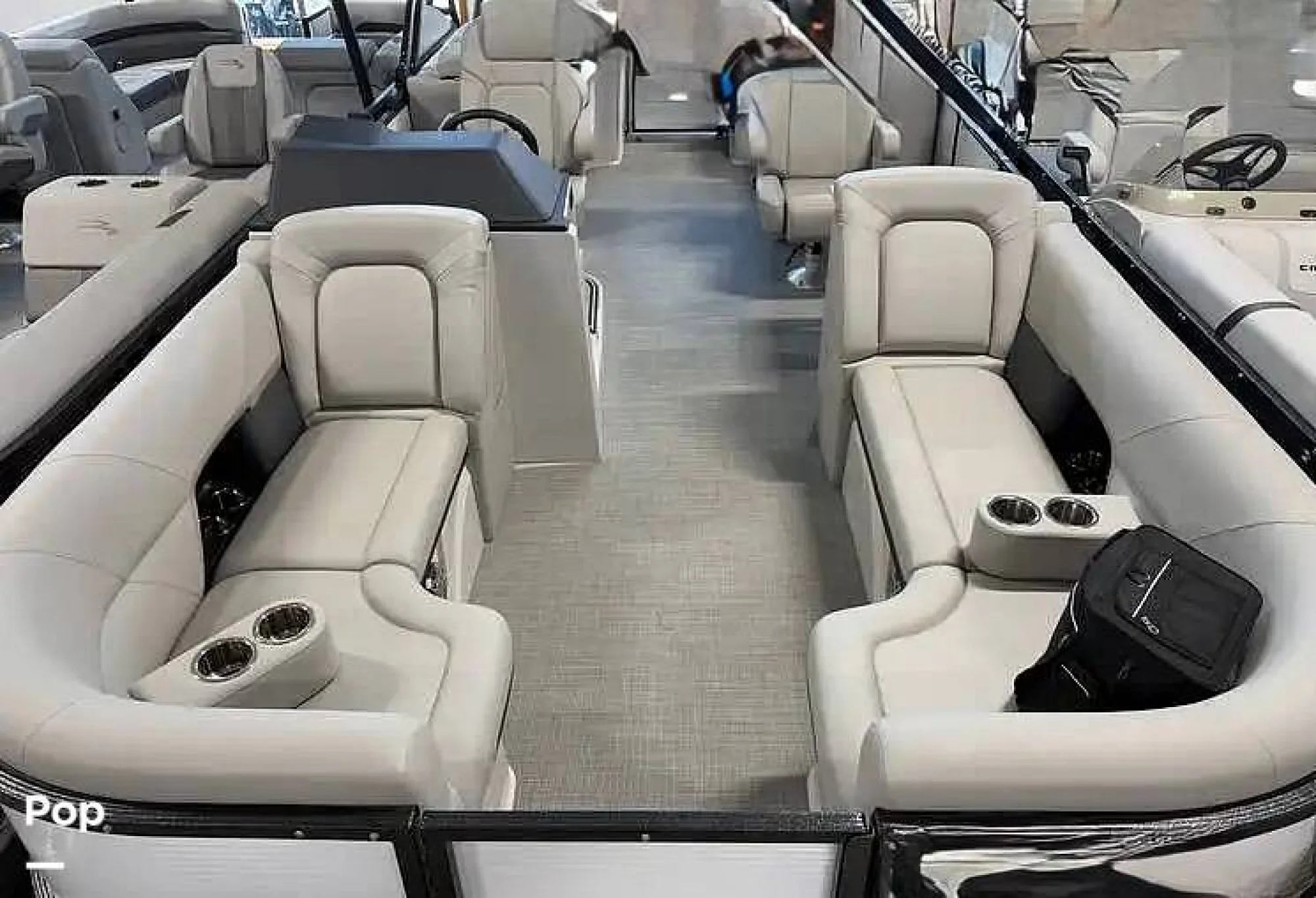 2024 Crest CARIBBEAN LX 230 SLC - Image 4