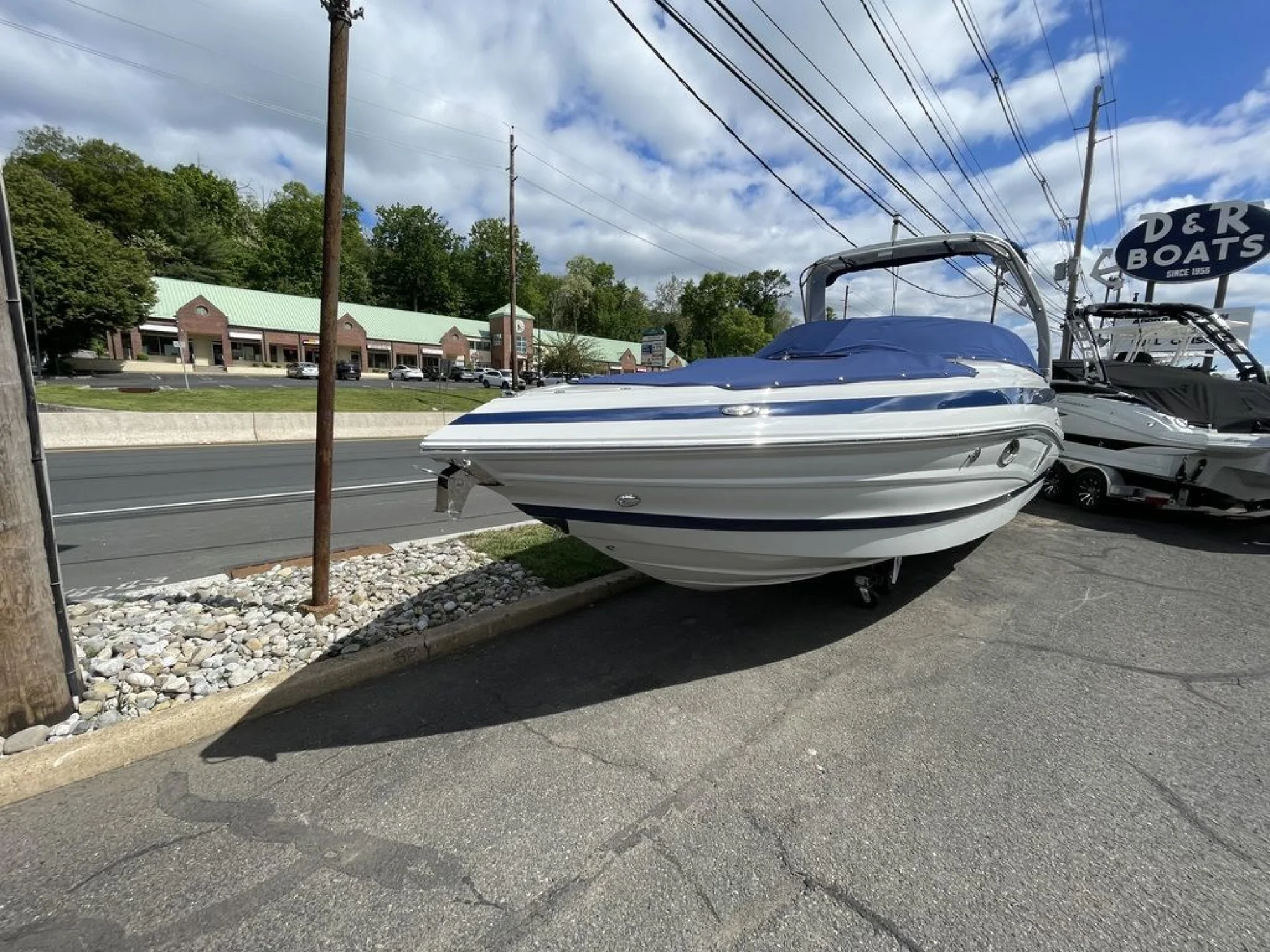 2026 Crownline 288 XSS - Image 2