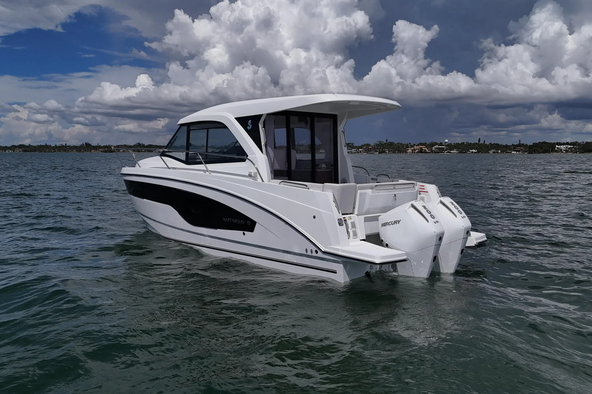 2027 Beneteau Antares 9 V2 - Image 5