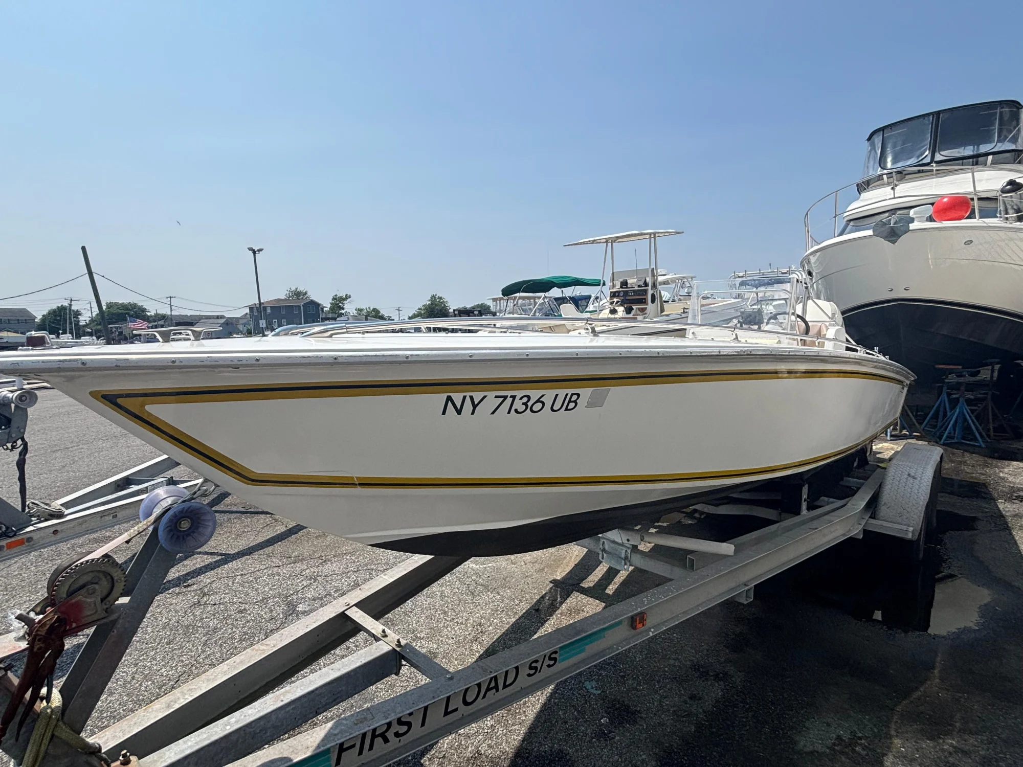 1996 Superboat 24 - Image 3