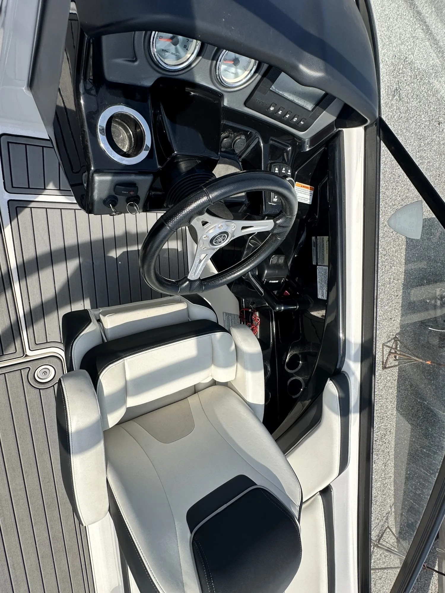 2016 Yamaha 242 Limited S - Image 5
