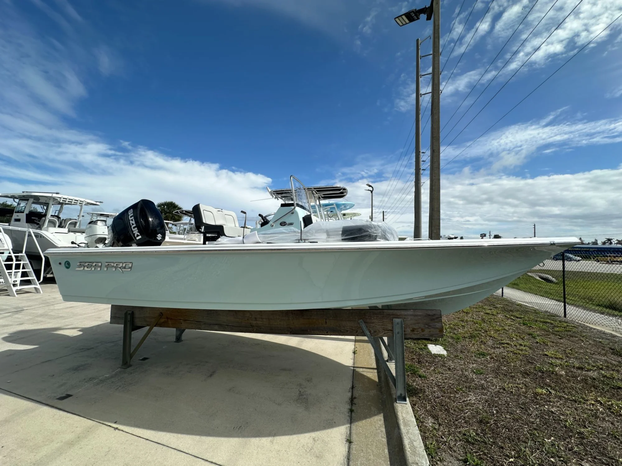 2026 Sea Pro 210 Bay - Main Image