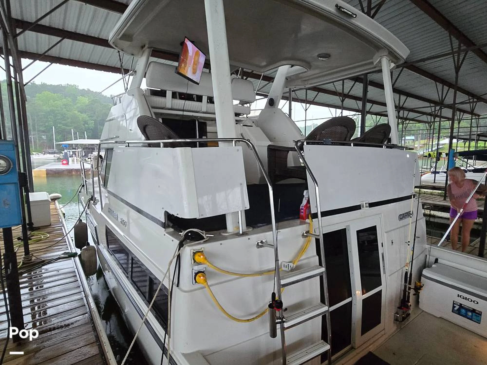 1994 Carver 390 Aft Cabin - Image 5