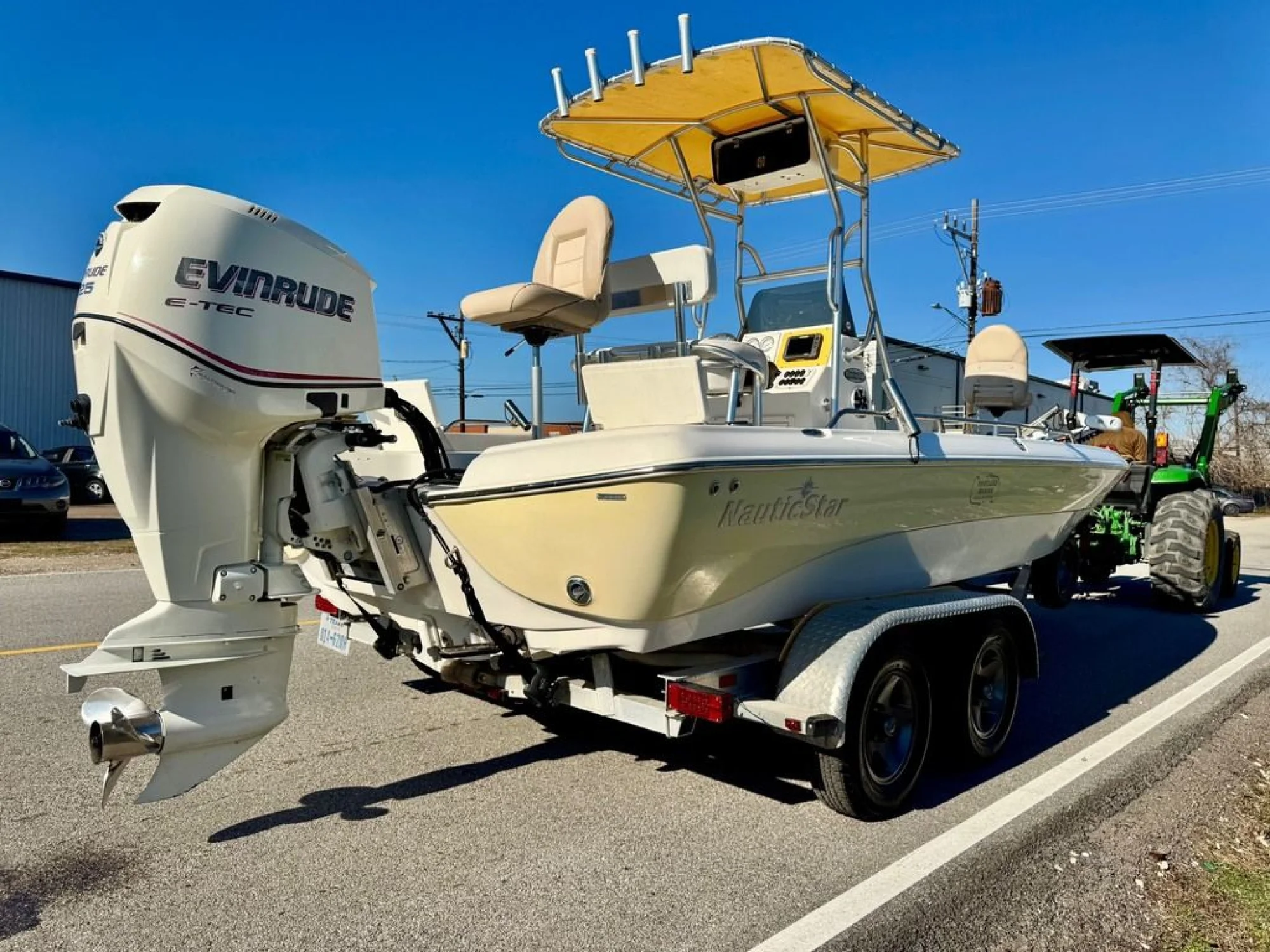 2006 Nautic Star 2200 - Image 4