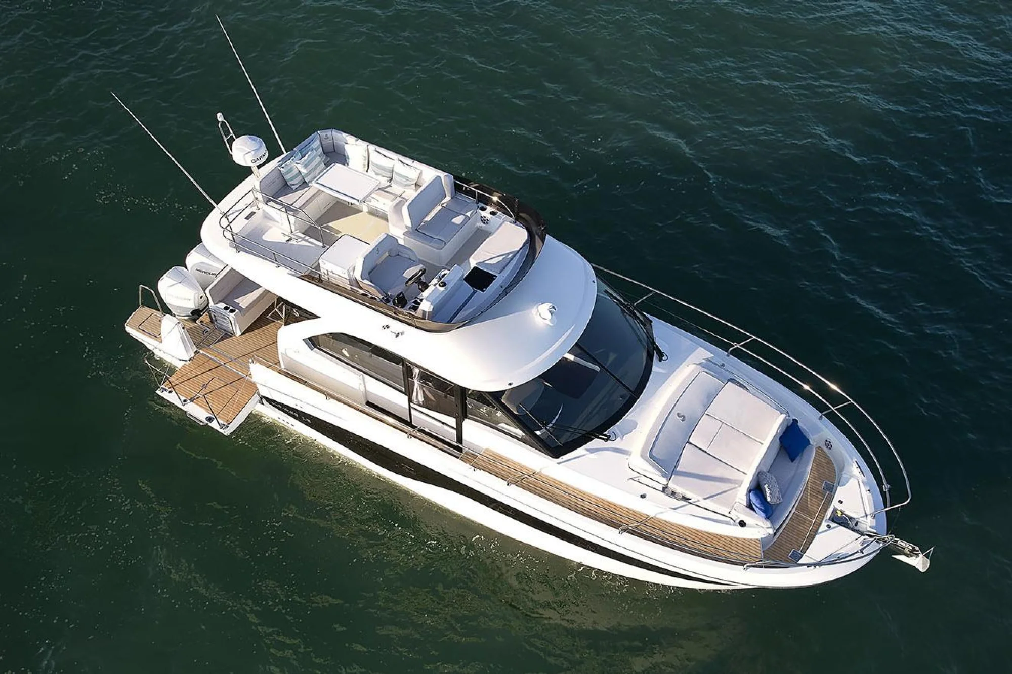 2026 Beneteau Antares 12 - Image 3