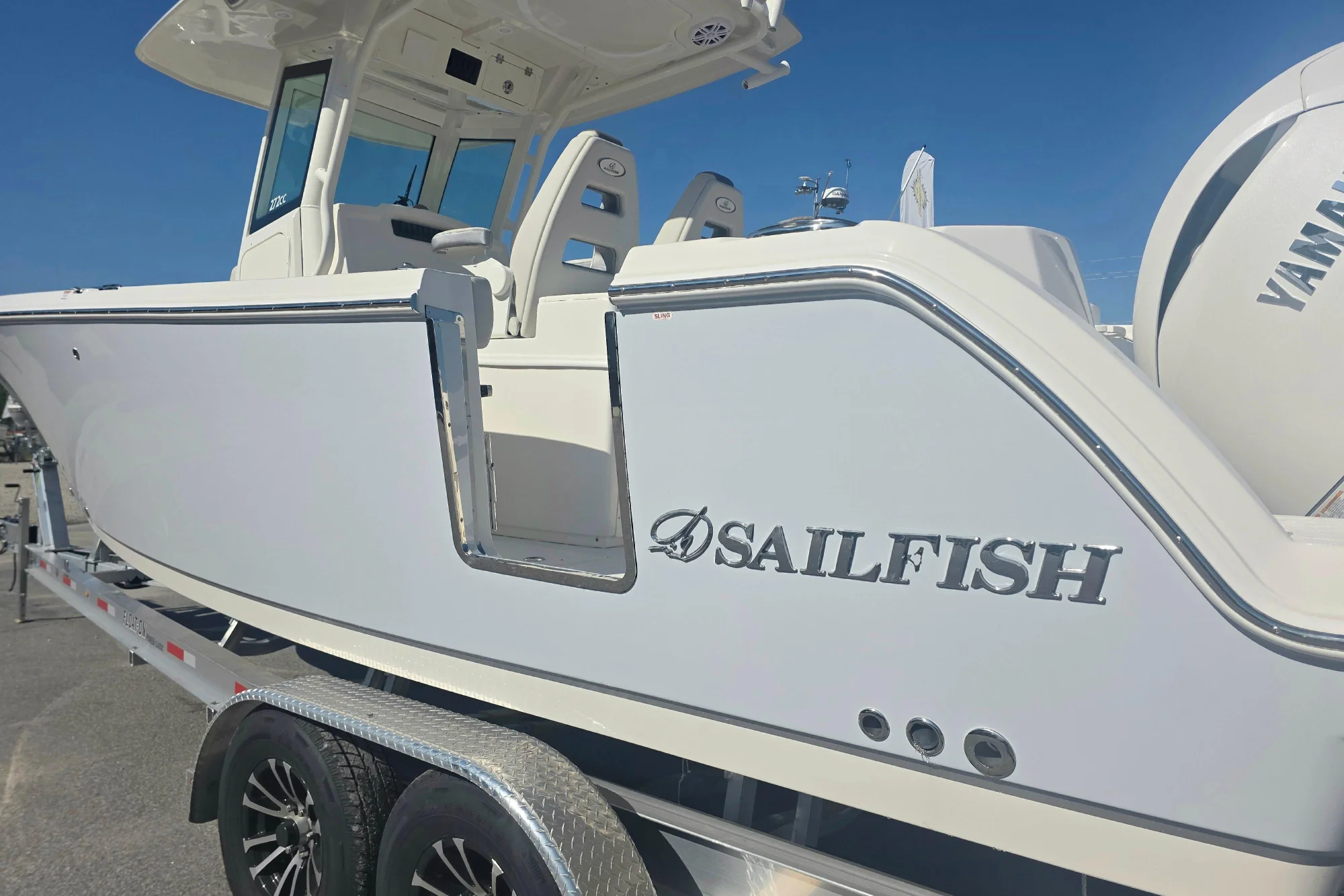 2027 Sailfish 272 CC - Image 4