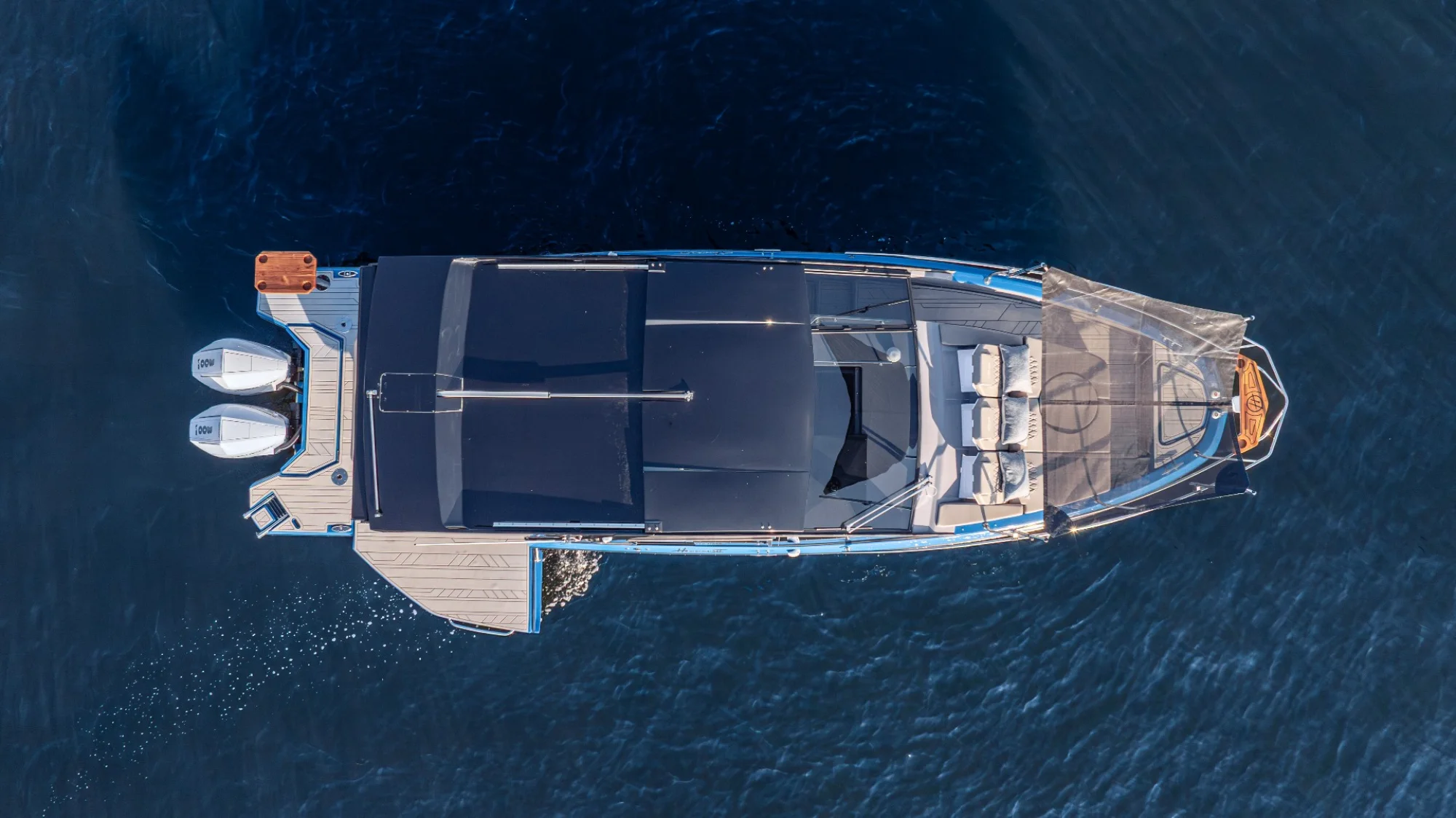 2027 Hanover 347 -Outboard - Image 4