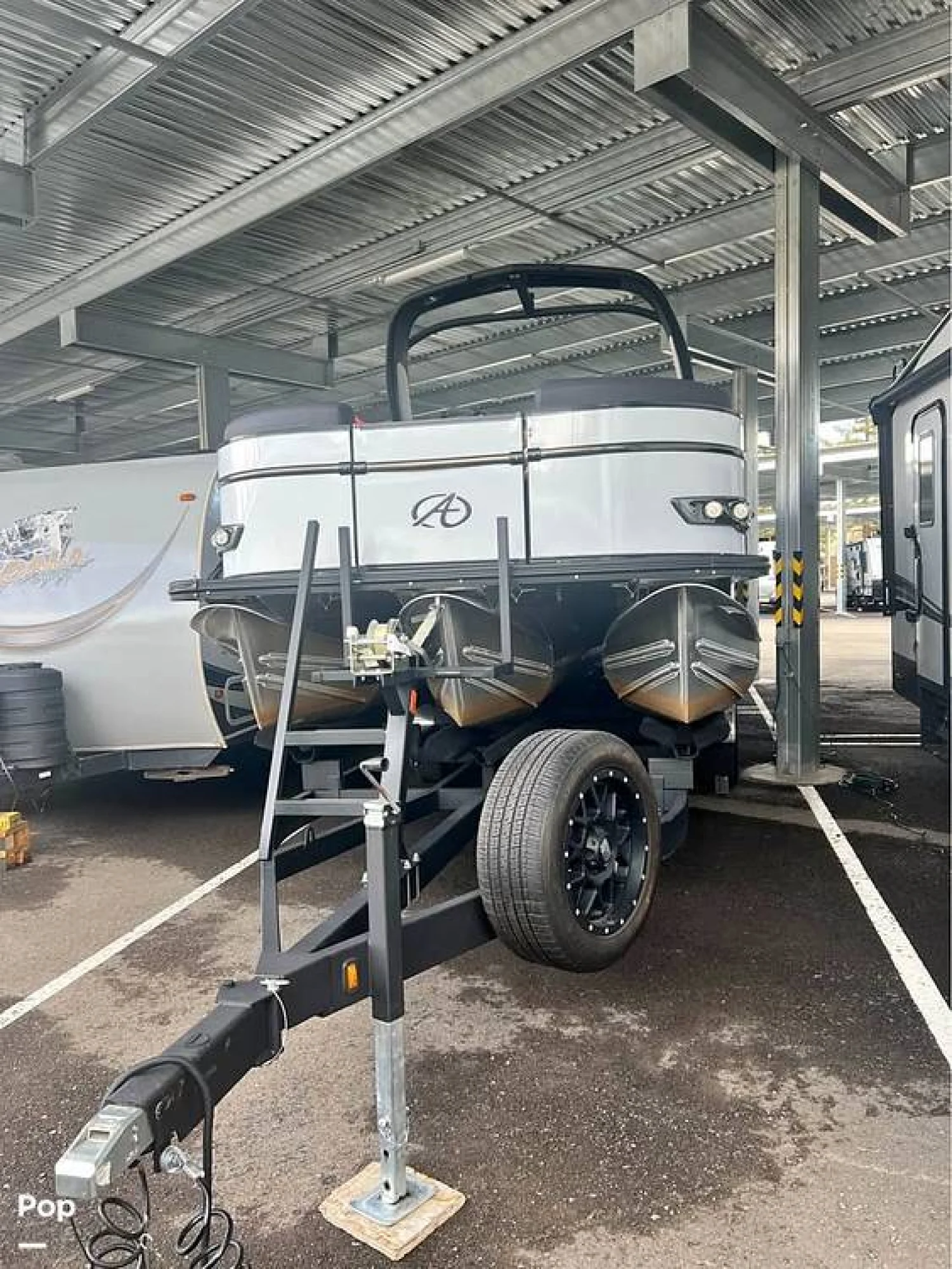 2023 Avalon Waketoon 2385 - Main Image