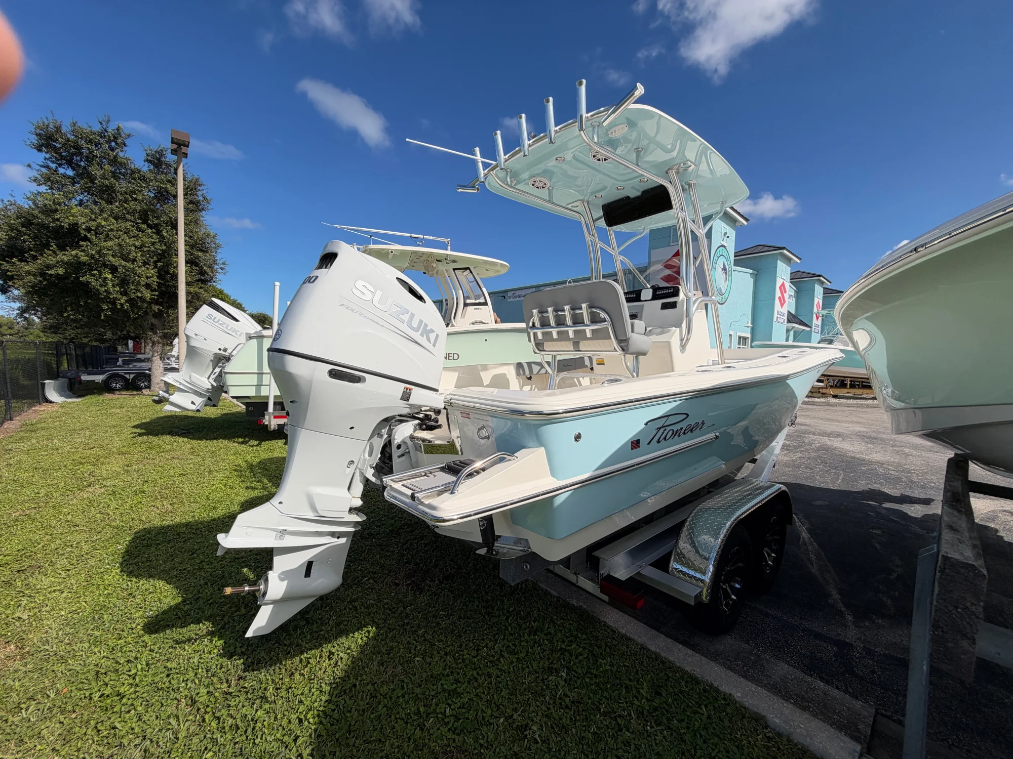 2026 Pioneer 220 Bay Sport - Image 5