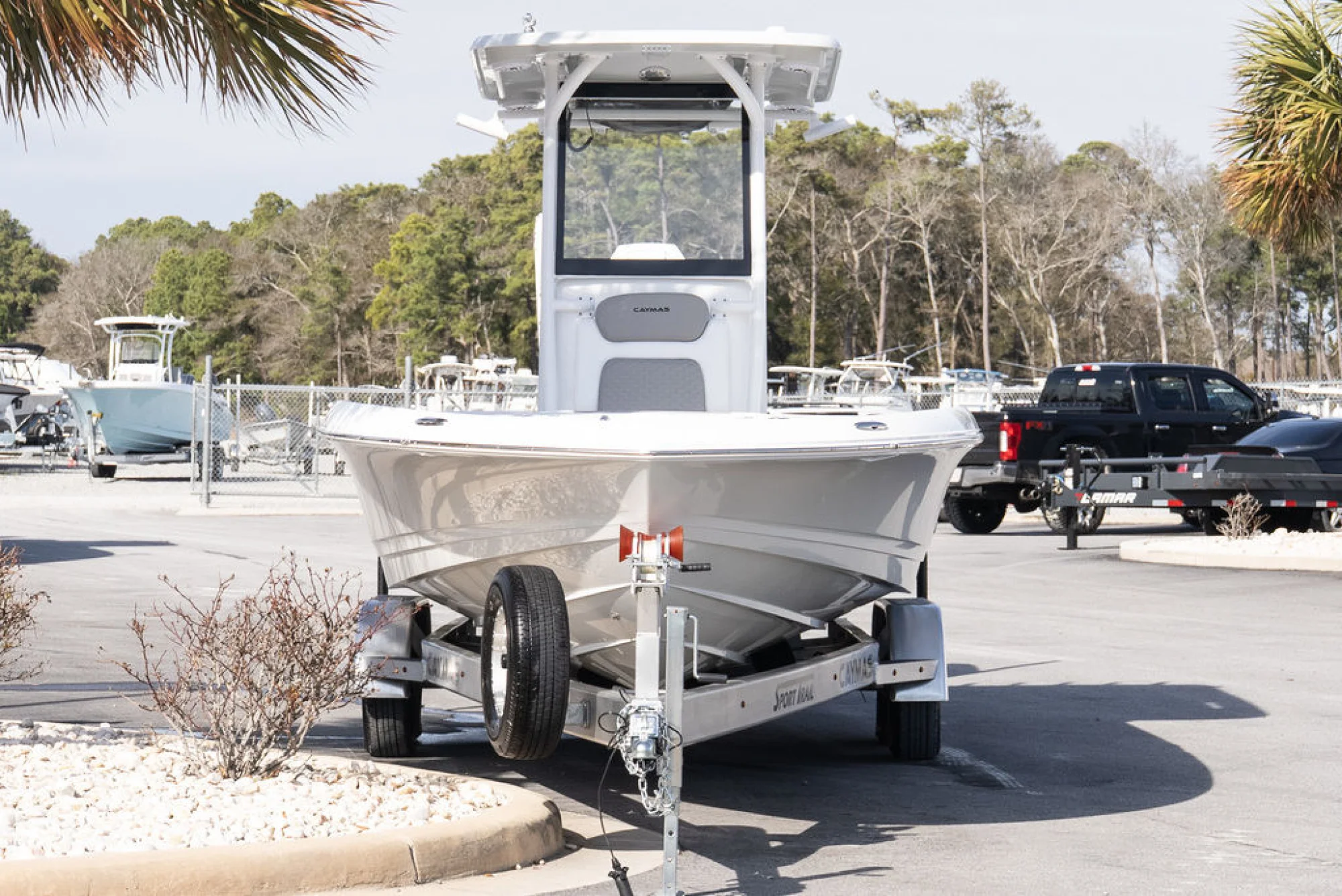 CAYMAS 26 HB - Image 3