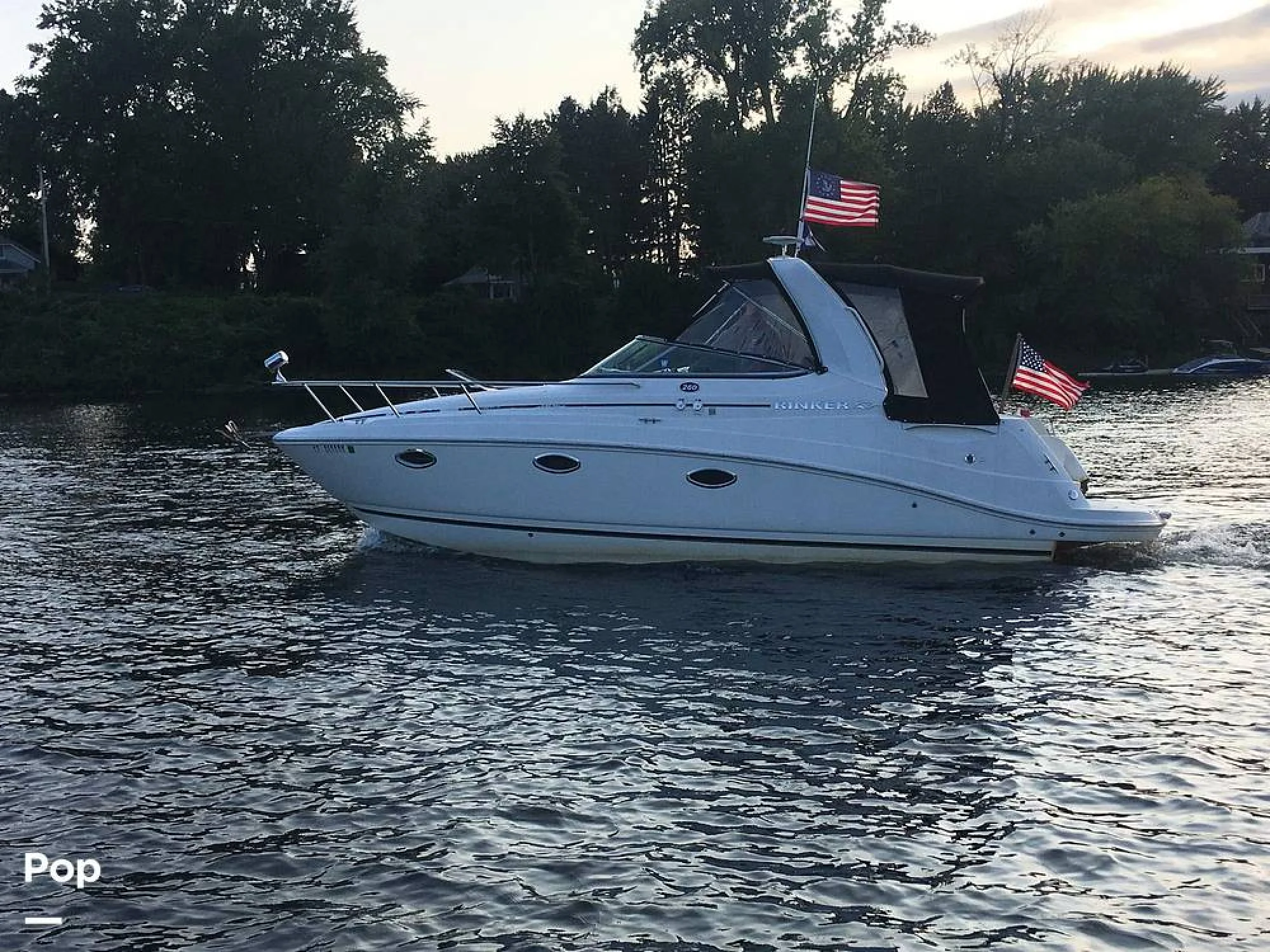 2008 Rinker 260 EC - Image 2