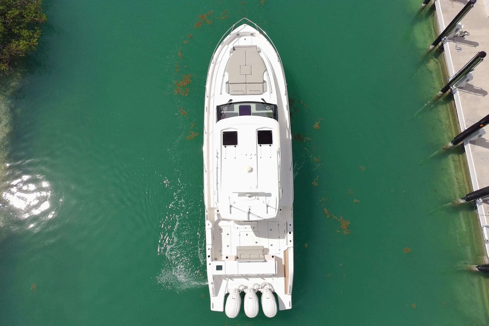 2023 Pursuit OS 445 Offshore - Image 5