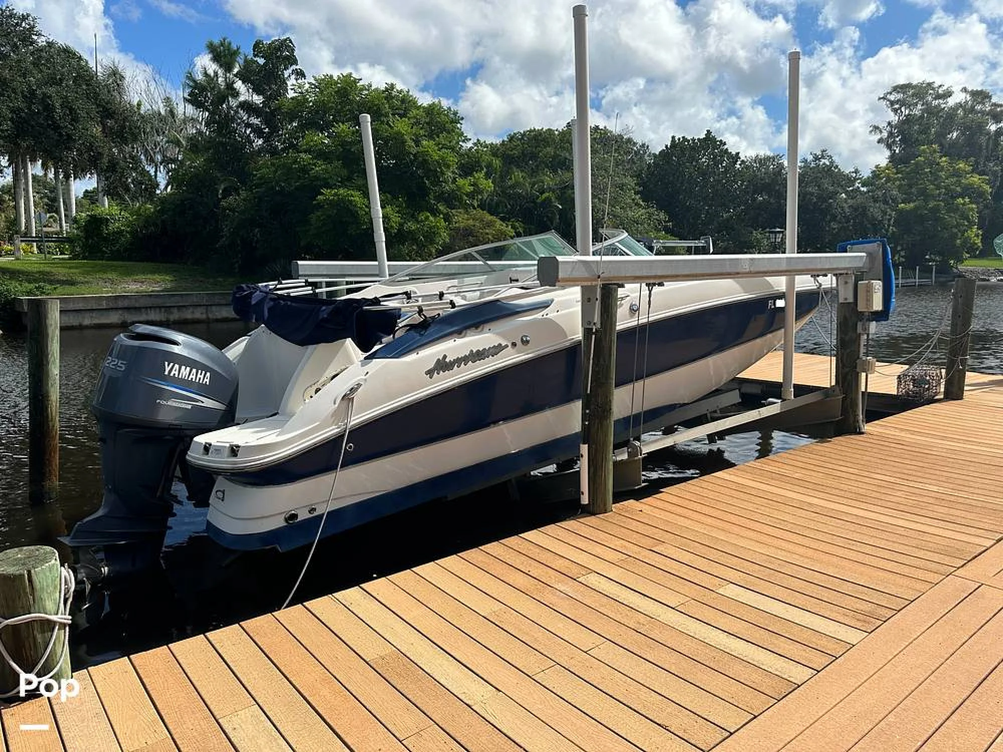 2007 Hurricane 240 SunDeck OB - Main Image