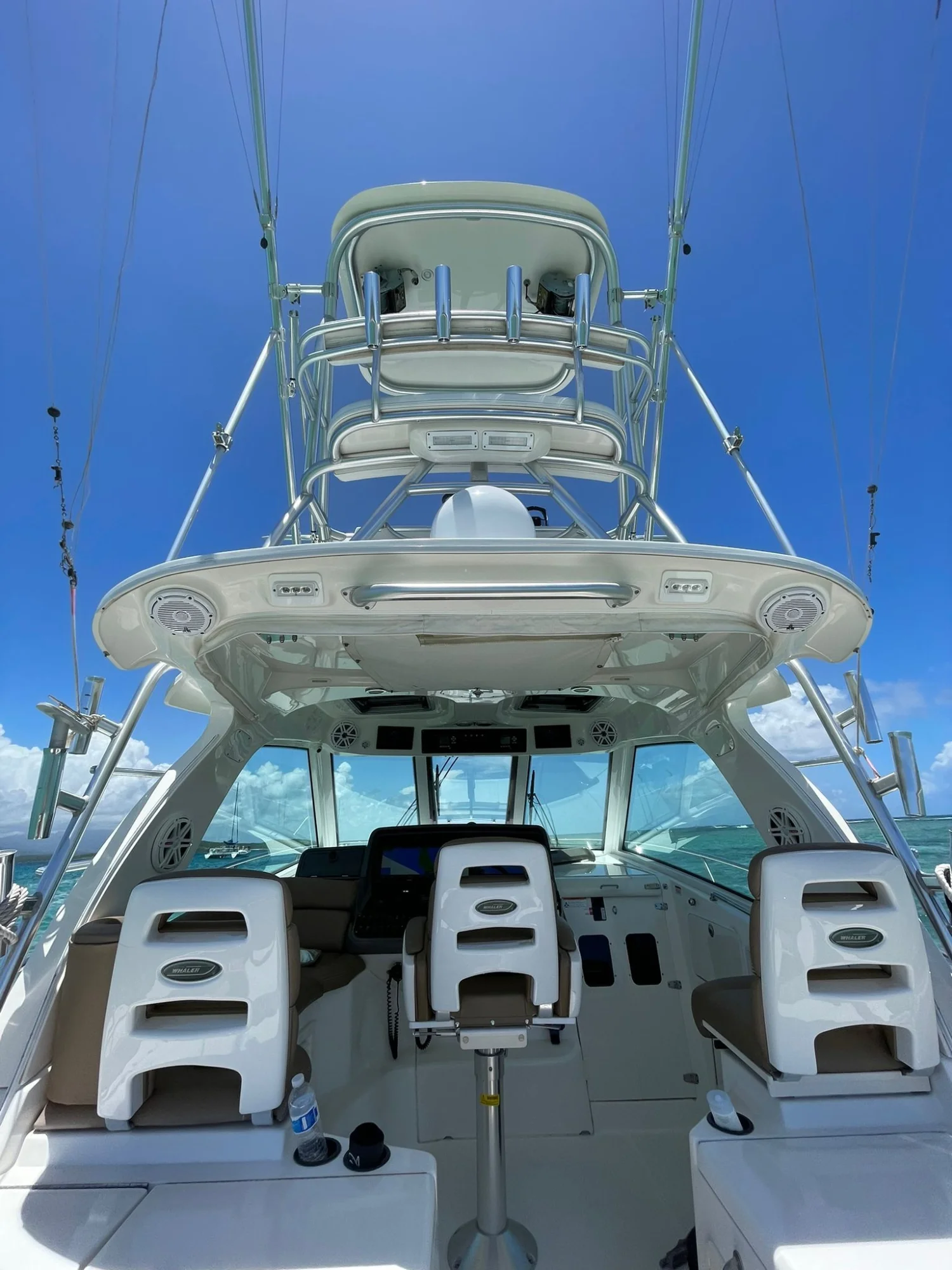 Boston Whaler 345 Conquest 2010 - Image 3