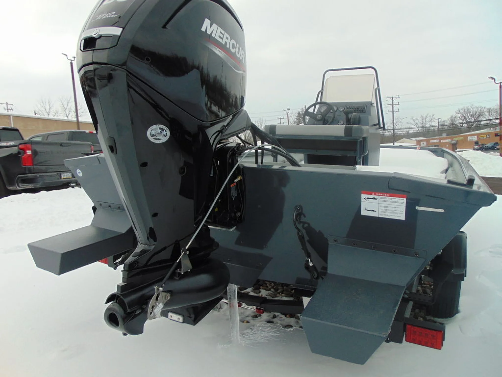 Crestliner 2070 Retriever CC - Image 5