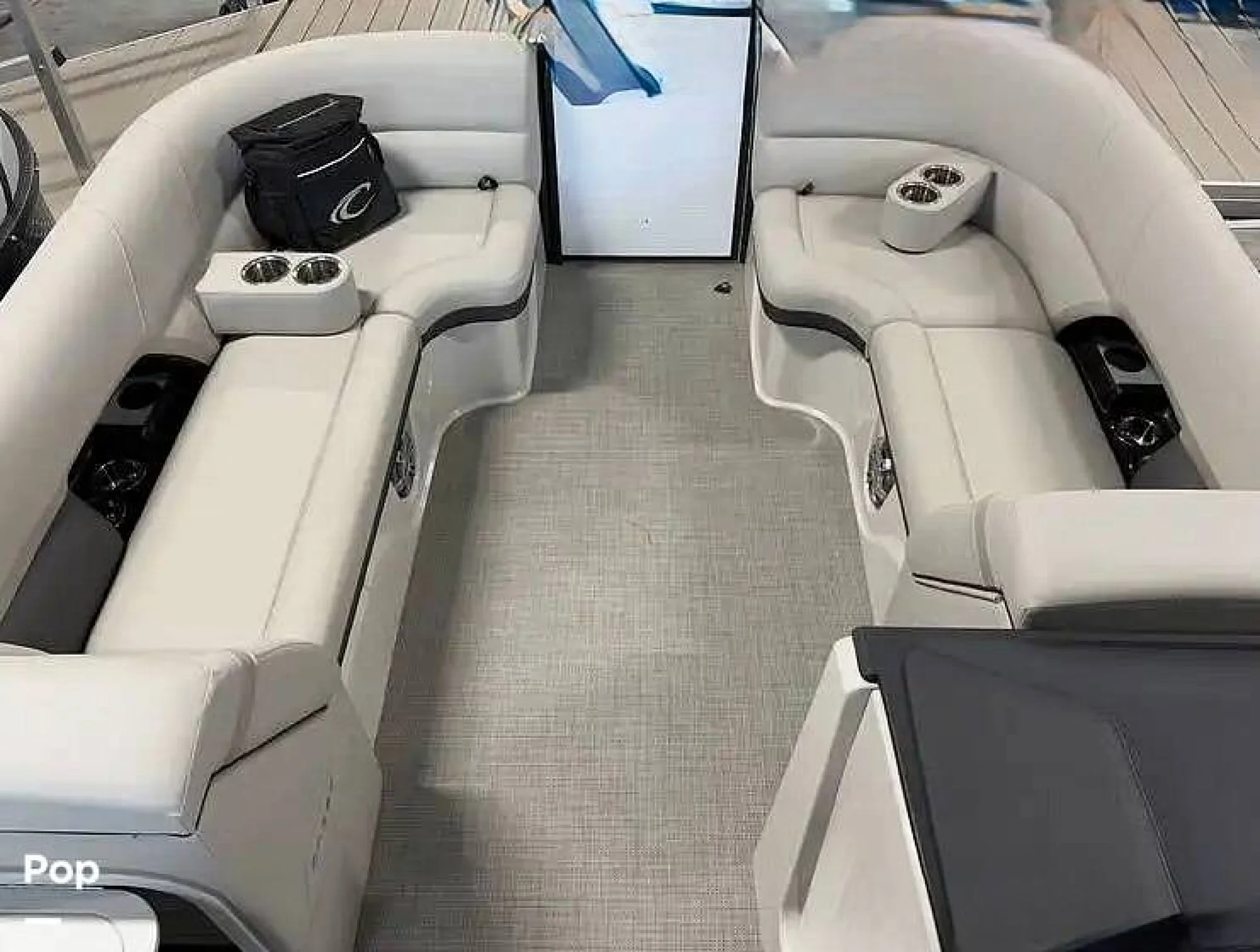 2024 Crest CARIBBEAN LX 230 SLC - Image 2