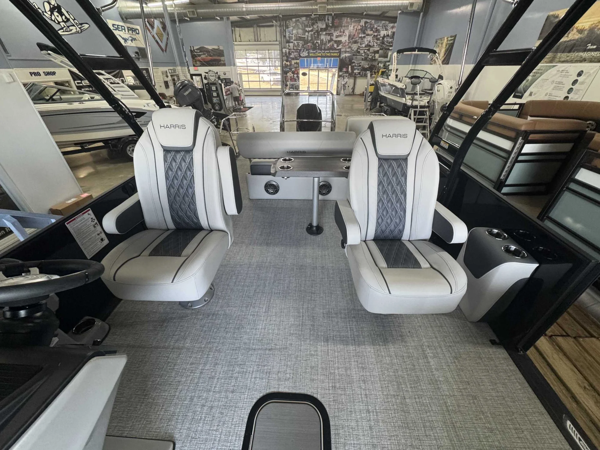 2025 Harris Sunliner 250 Sport - Image 5