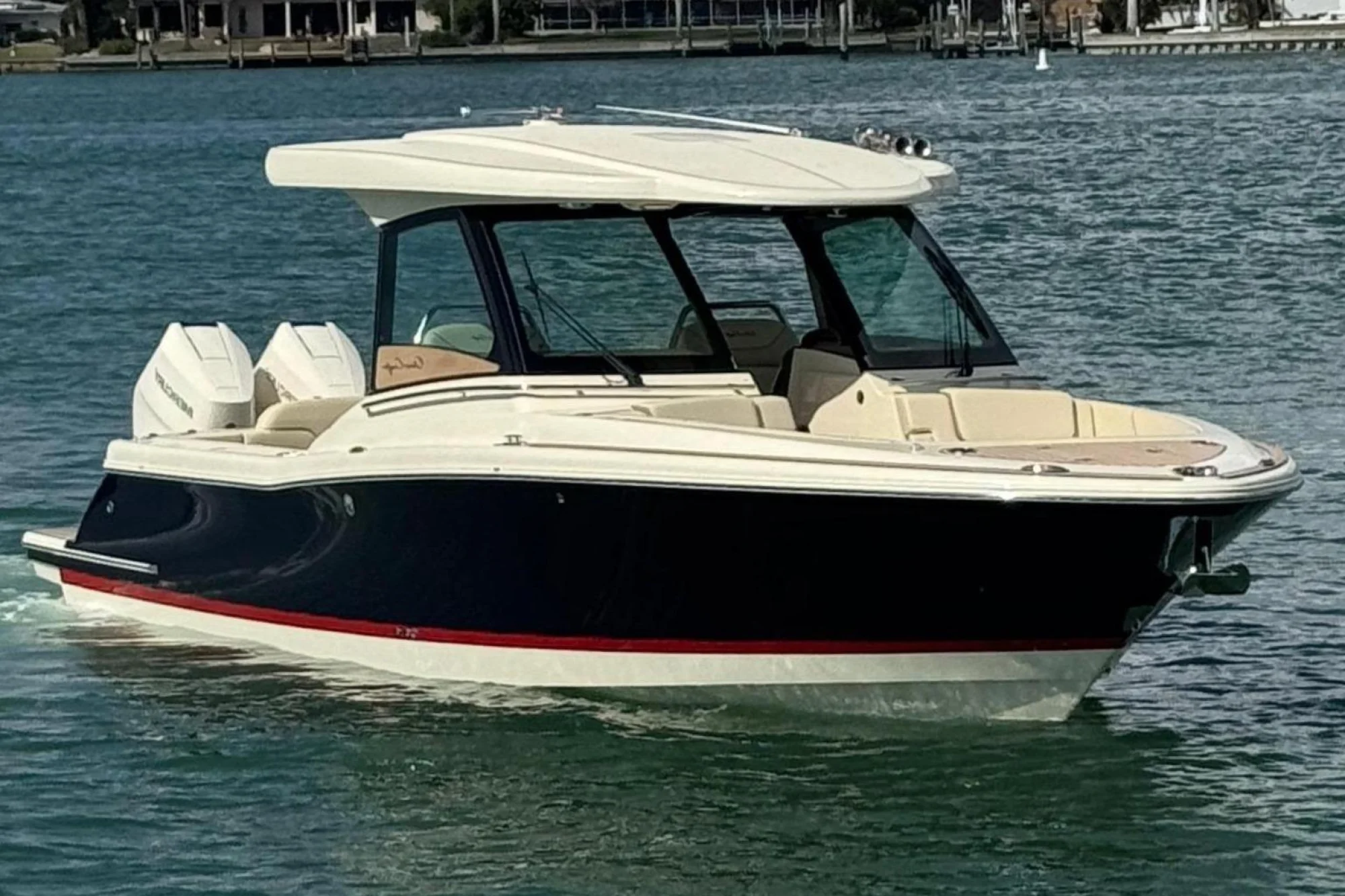 2026 Chris-Craft Calypso 32 - Image 2